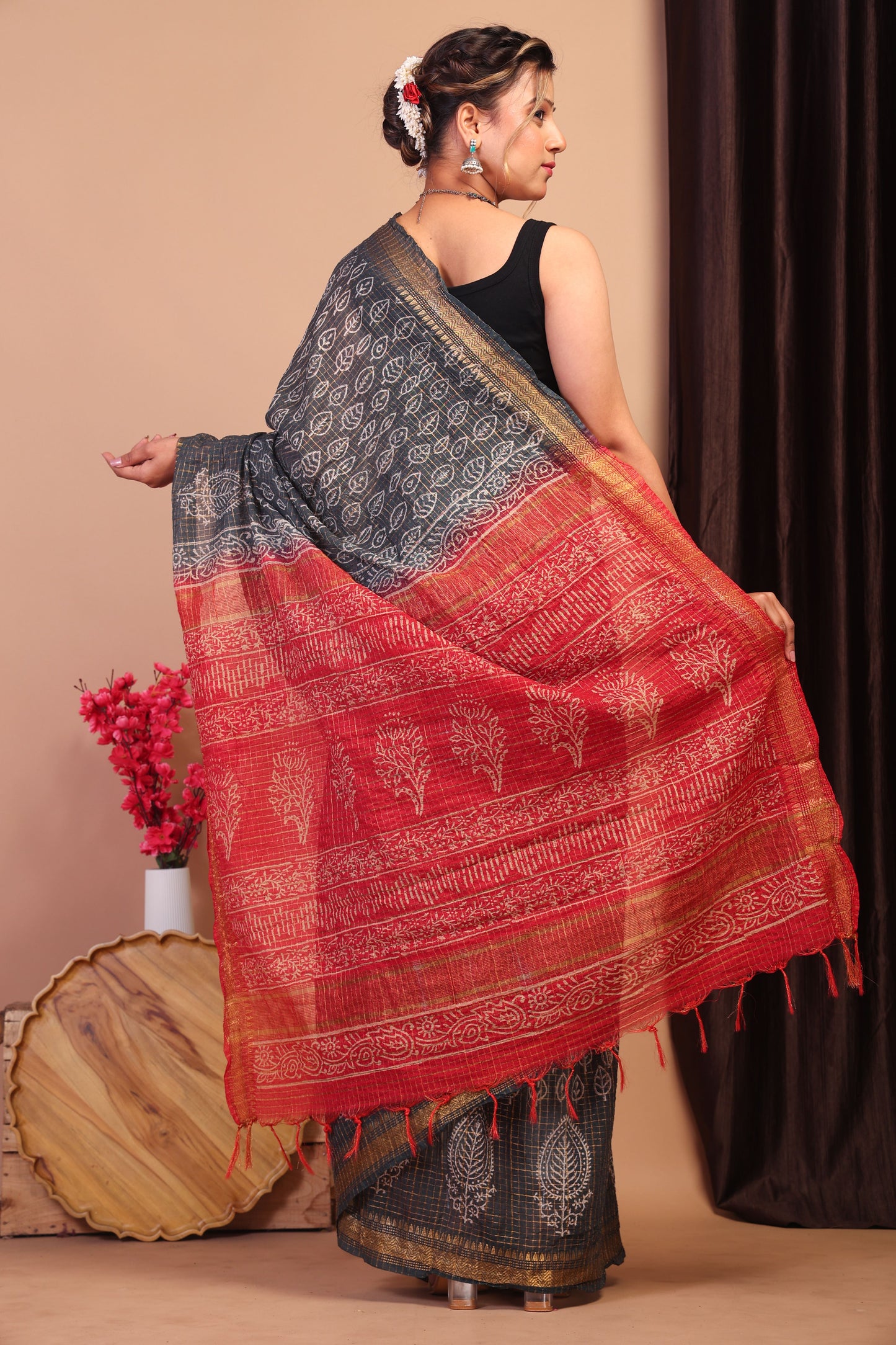 Anuttara Bhagalpuri Black & Red Cotton Silk Checkered/Floral Saree with Unstitched Blouse_AFS1036-FS
