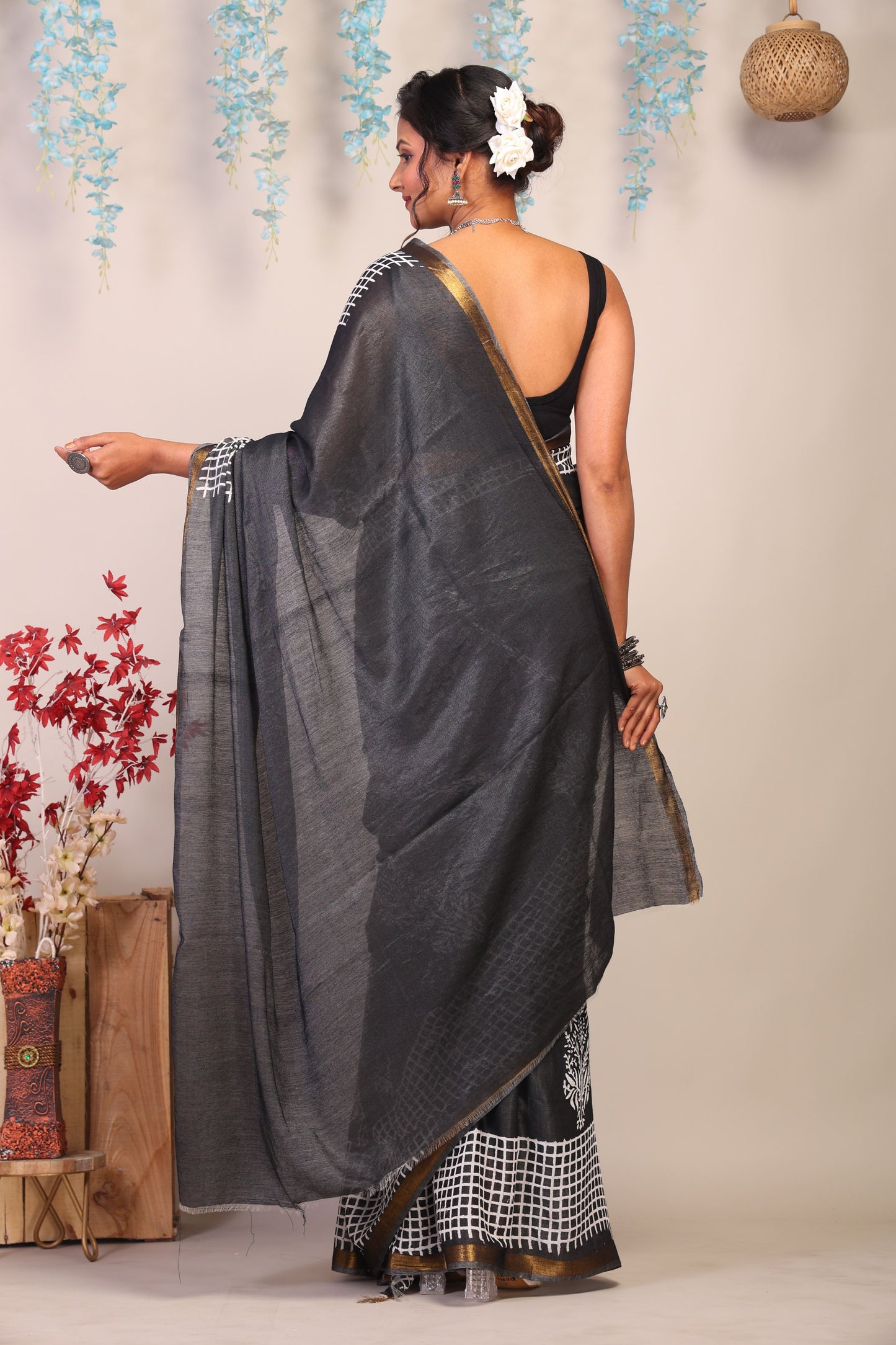 Anuttara Bhagalpuri Black & White Cotton Silk Checkered/Floral Saree with Unstitched Blouse_AFS1043-FS