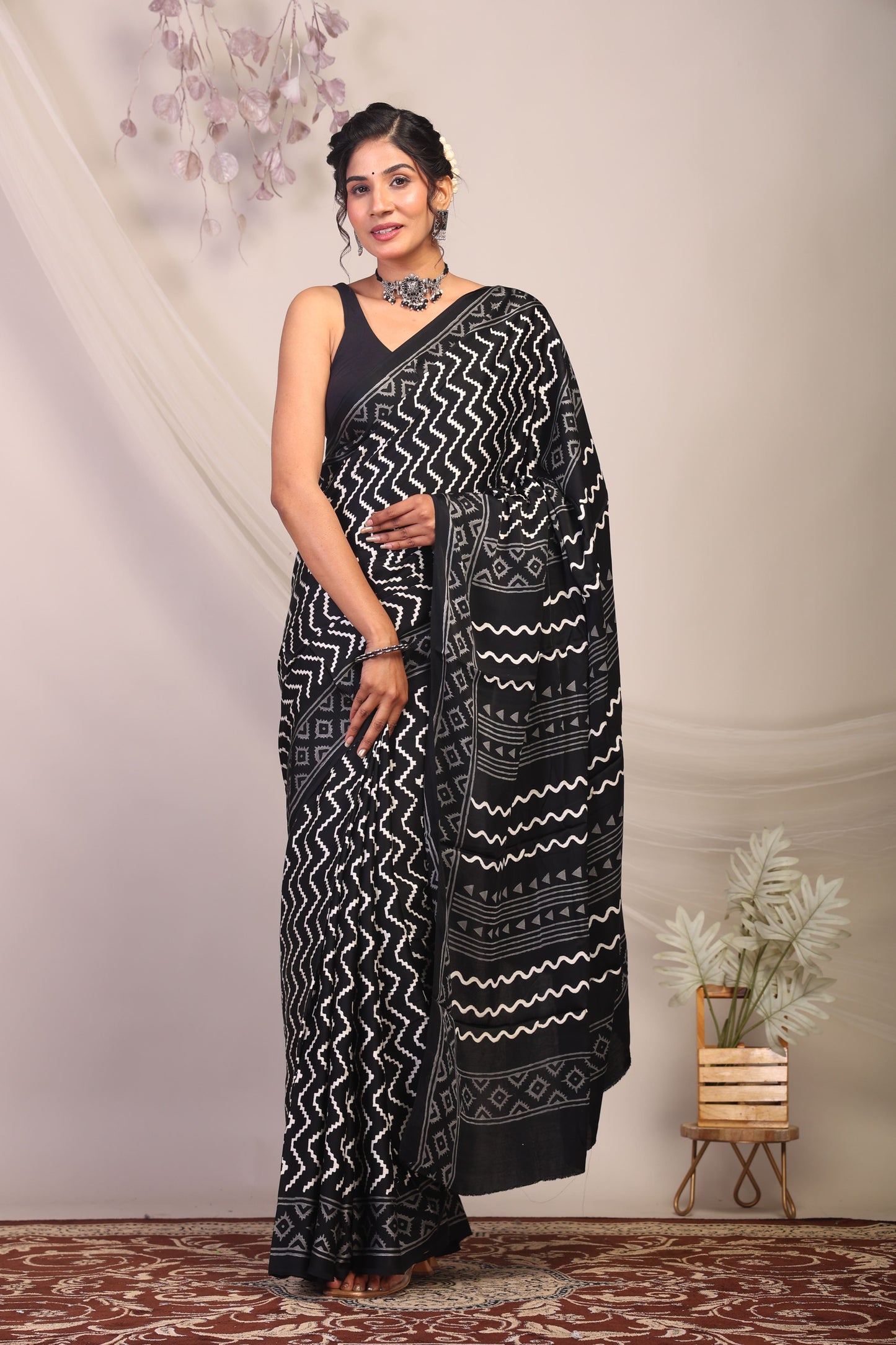 Anuttara Bhagalpuri Black & White Modal Silk Chevron/Zig Zag Saree with Unstitched Blouse_AFS1135-FS