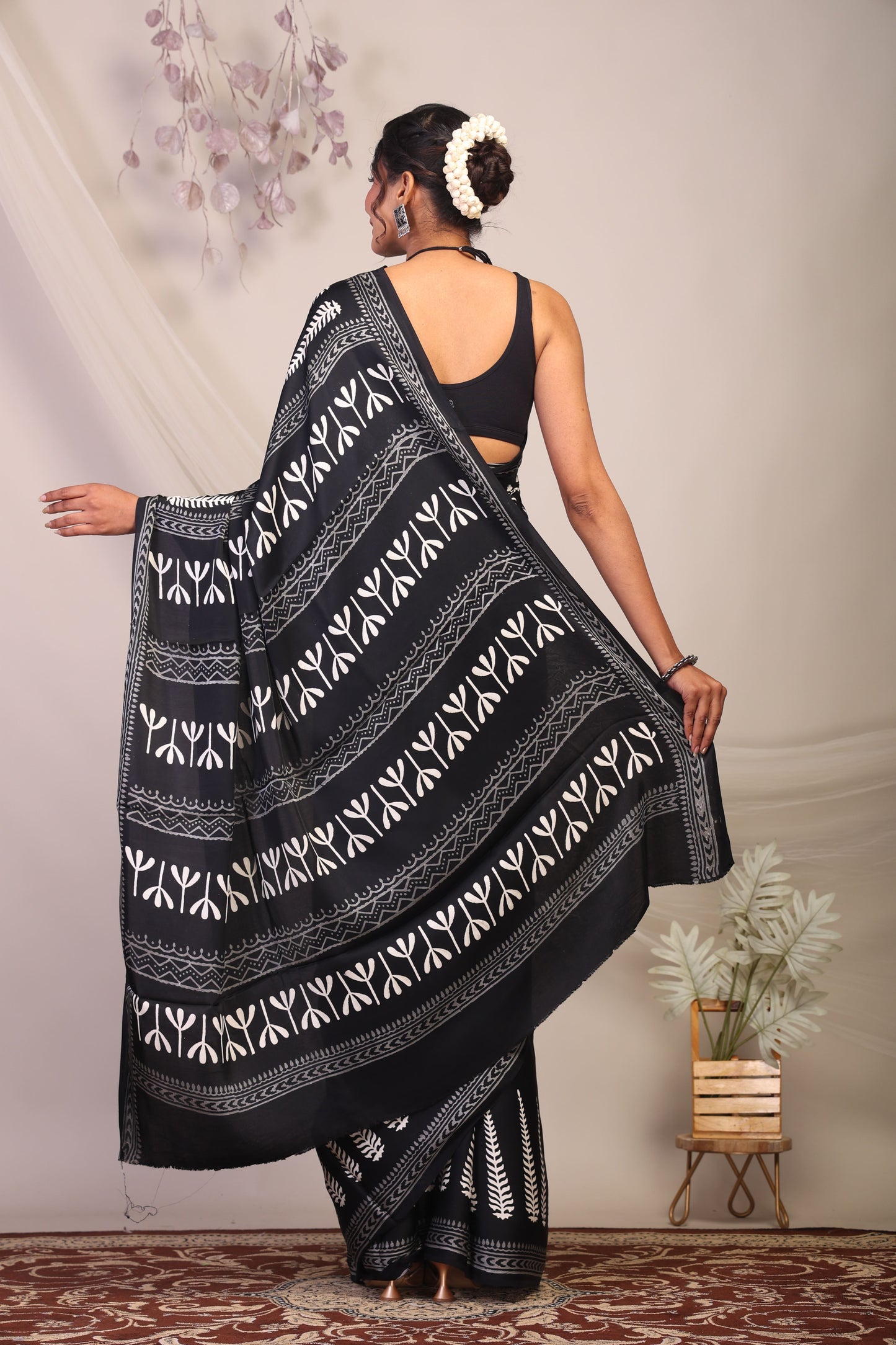 Anuttara Bhagalpuri Black & White Modal Silk Botanical Prints Saree with Unstitched Blouse_AFS1138-FS