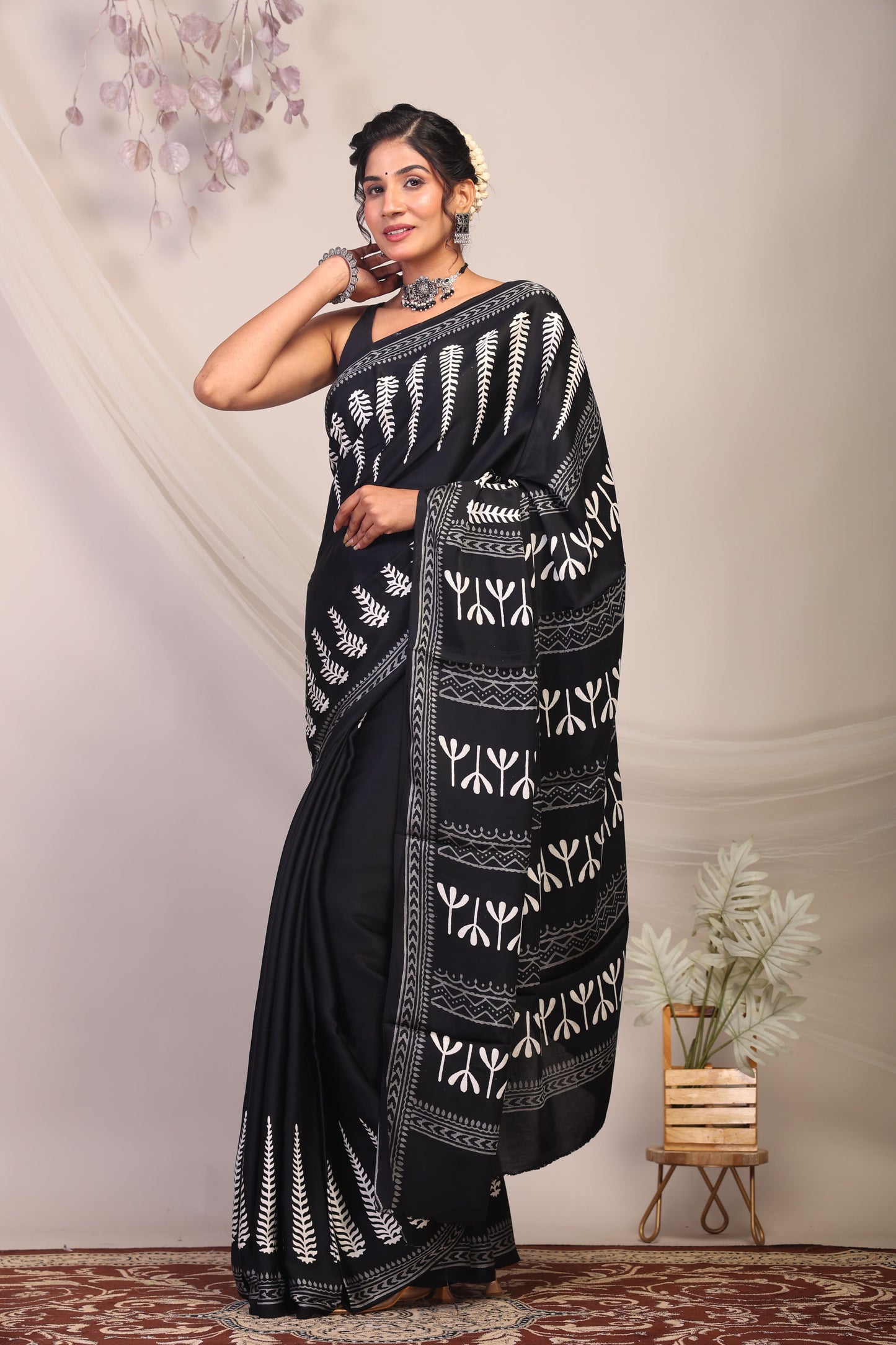 Anuttara Bhagalpuri Black & White Modal Silk Botanical Prints Saree with Unstitched Blouse_AFS1138-FS