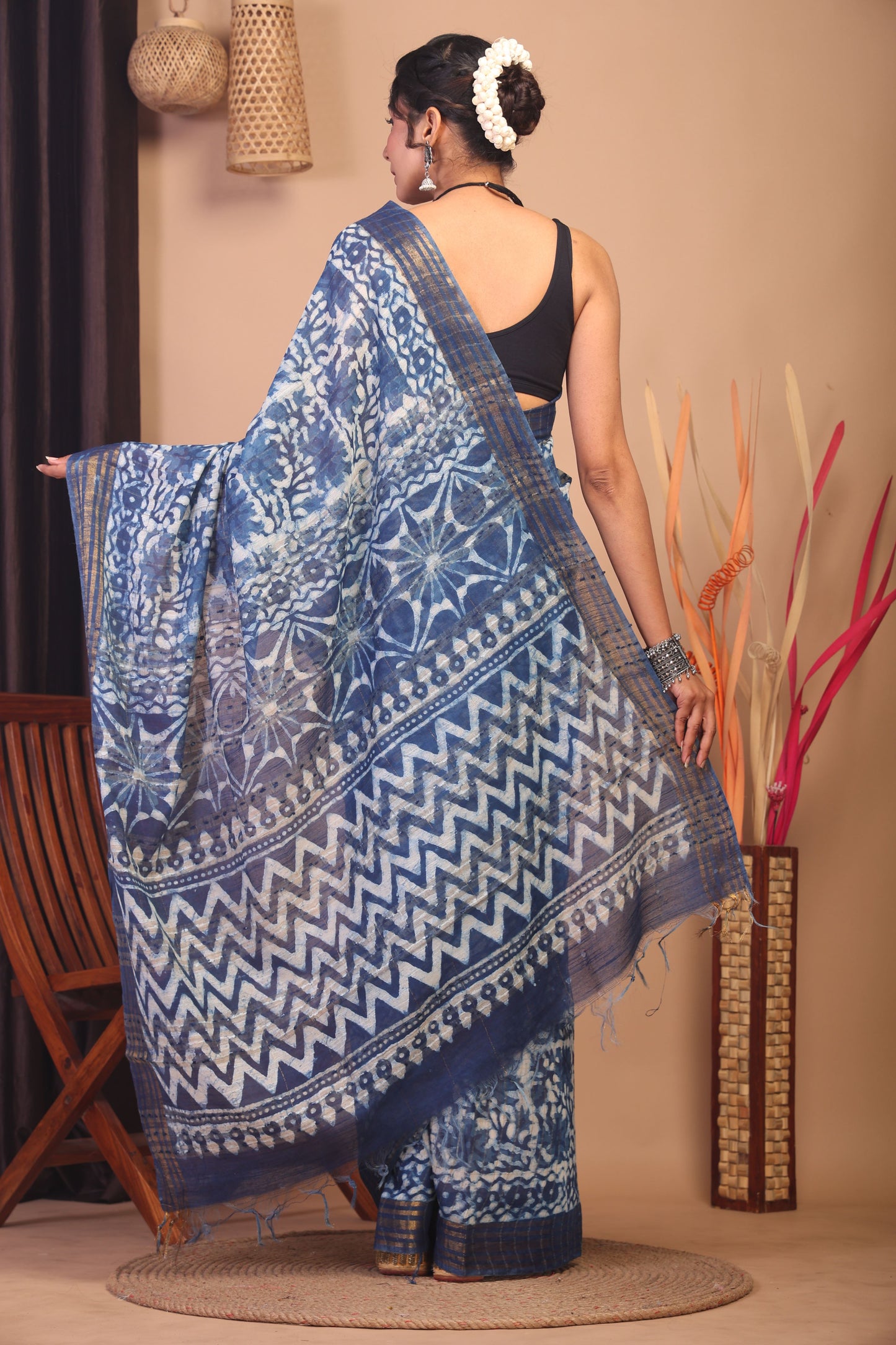 Anuttara Bhagalpuri Indigo Blue Cotton Silk Floral/Zig-Zag Saree with Unstitched Blouse_AFS1142-FS