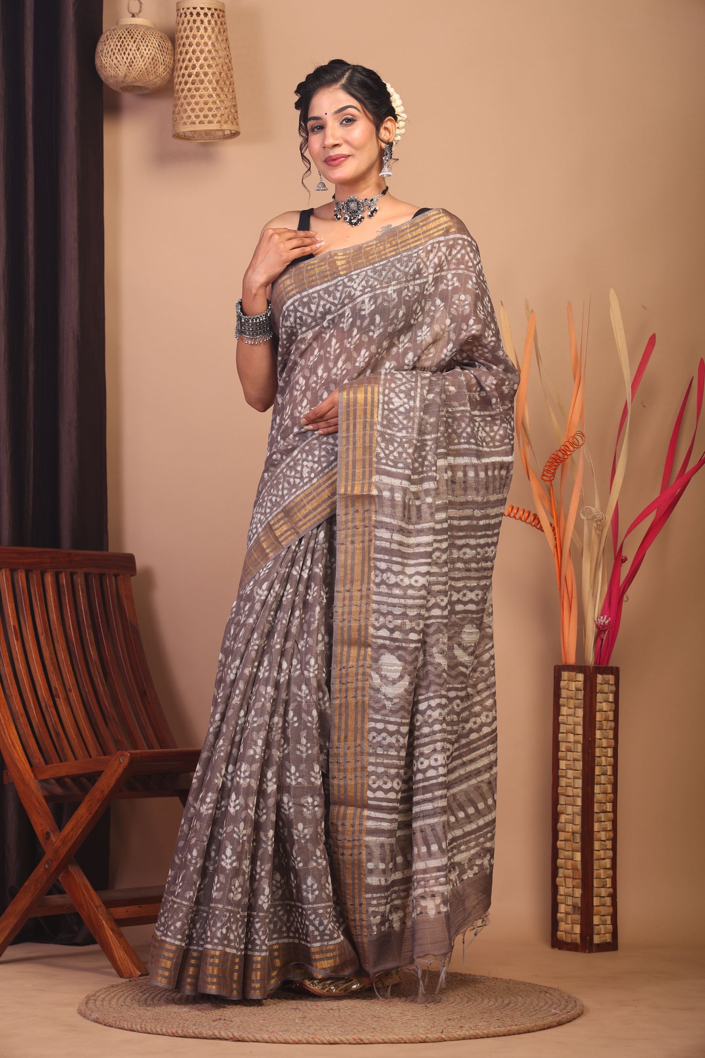 Anuttara Bhagalpuri Brown Cotton Silk Floral Saree with Unstitched Blouse_AFS1145-FS