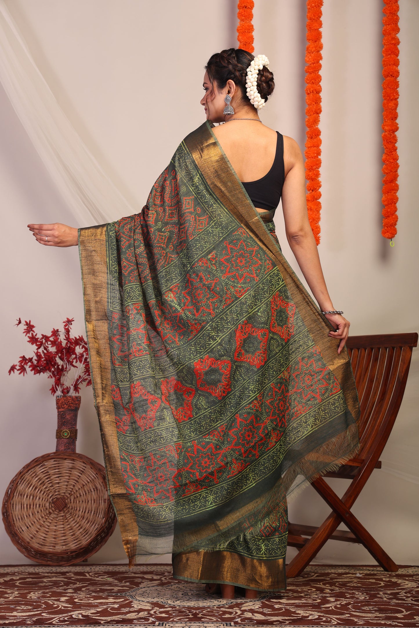 Anuttara Bhagalpuri Green Cotton Silk Tribal Saree with Unstitched Blouse_AFS1174-FS