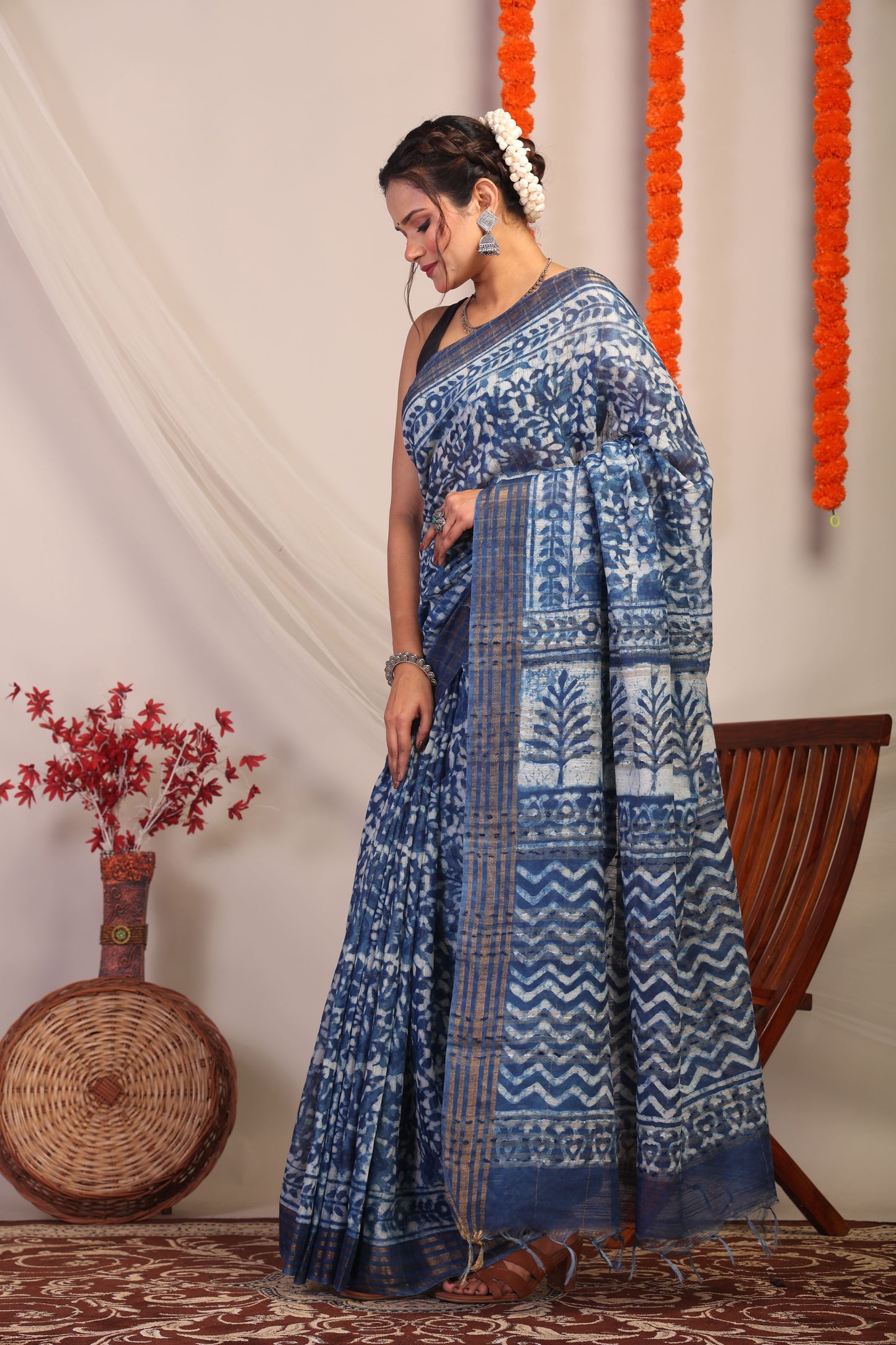 Anuttara Bhagalpuri Indigo Blue Cotton Silk Floral/Zig-Zag Saree with Unstitched Blouse_AFS1184-FS