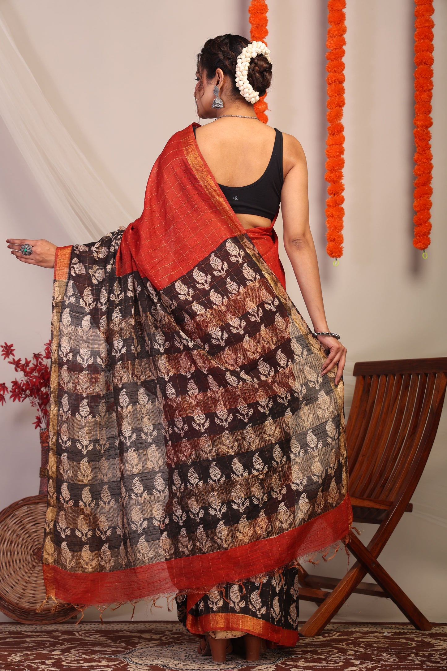 Anuttara Bhagalpuri Red & Black Cotton Silk Paisley Saree with Unstitched Blouse_AFS1188-FS