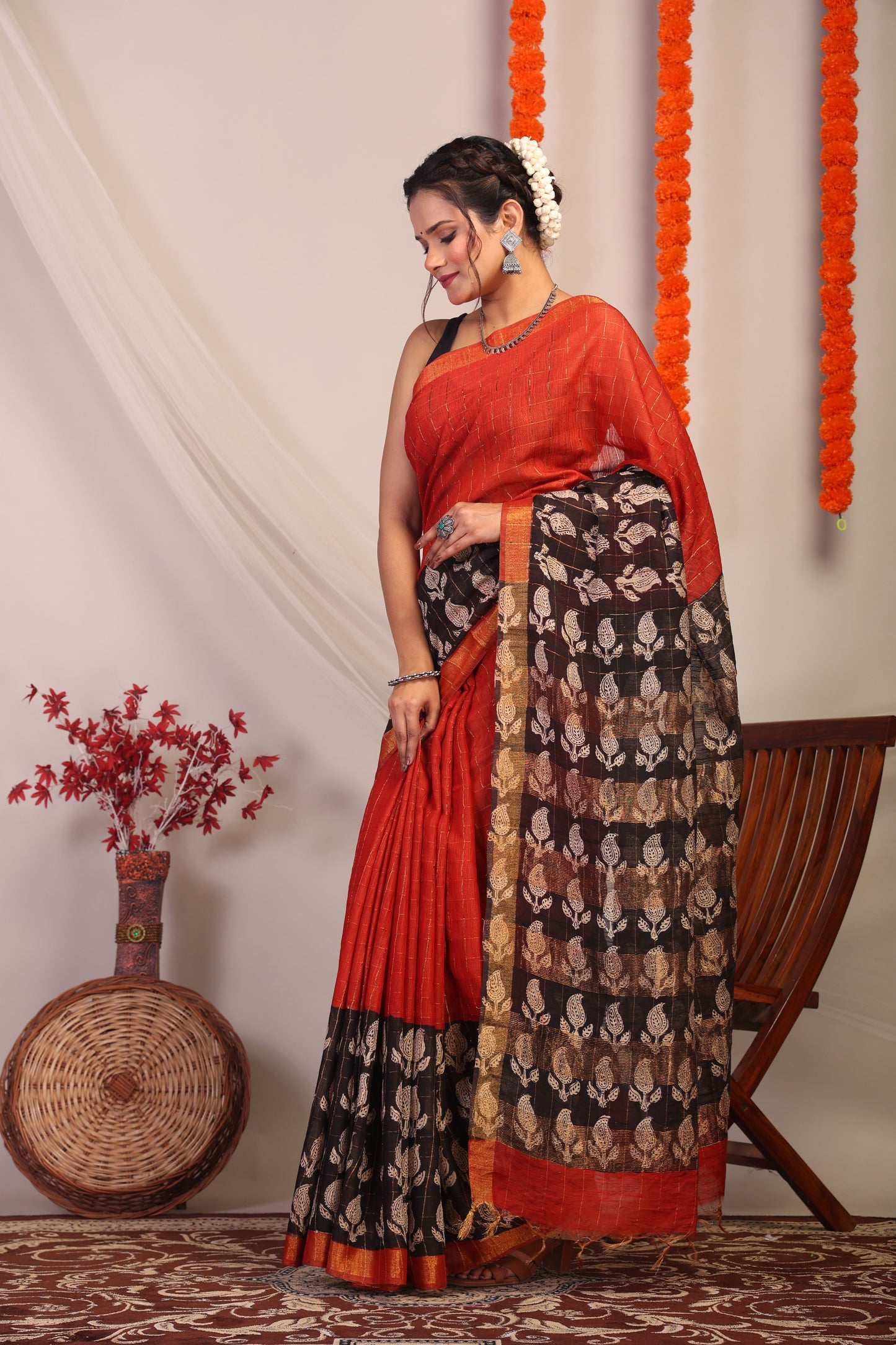 Anuttara Bhagalpuri Red & Black Cotton Silk Paisley Saree with Unstitched Blouse_AFS1188-FS