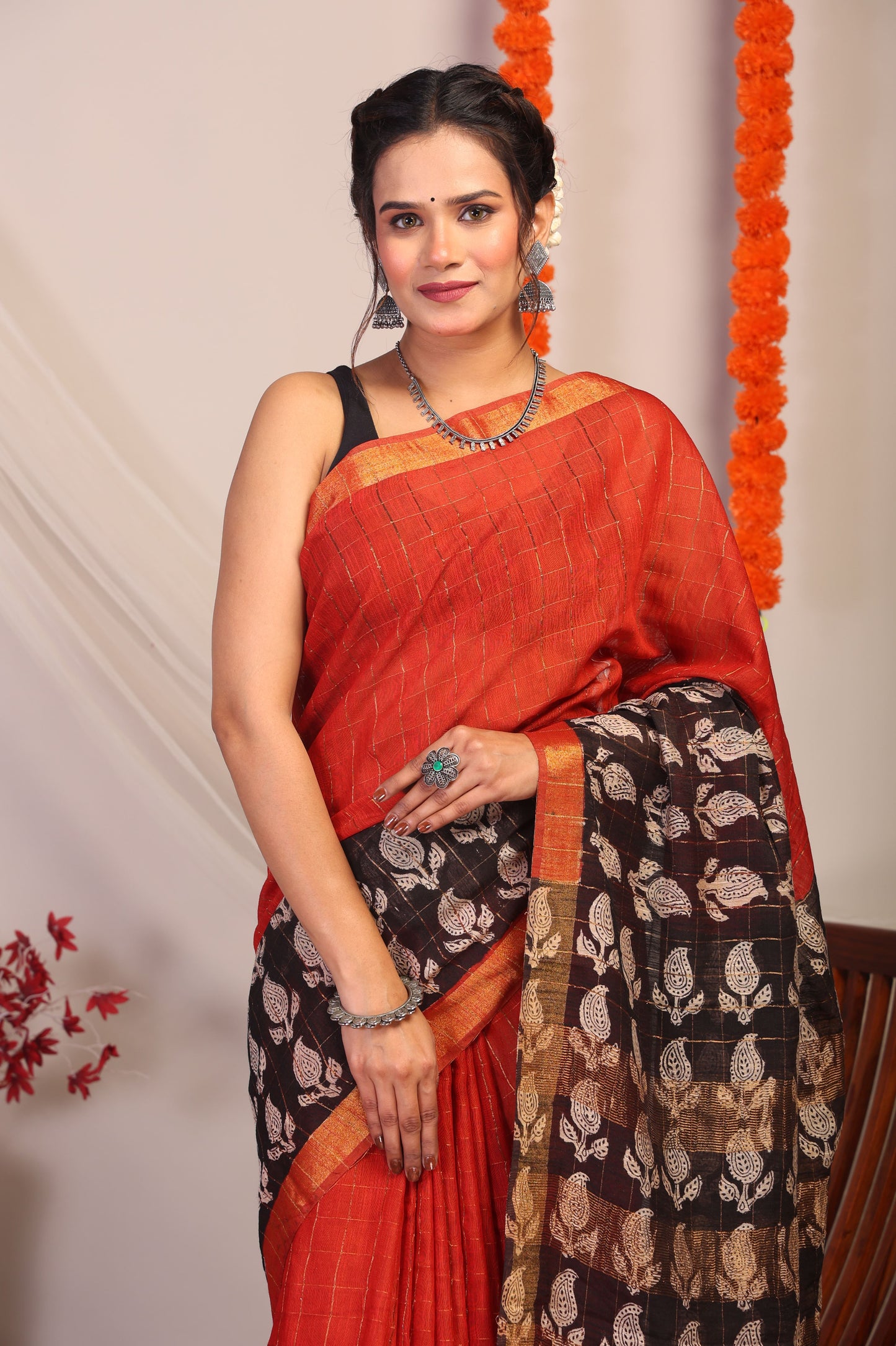 Anuttara Bhagalpuri Red & Black Cotton Silk Paisley Saree with Unstitched Blouse_AFS1188-FS