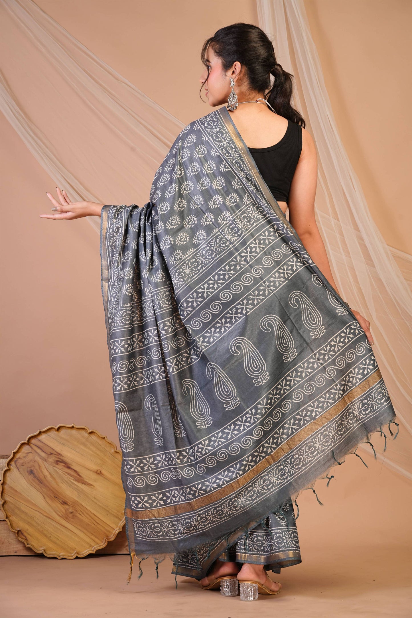 Anuttara Bhagalpuri Grey Cotton Silk Floral, Paisley Saree with Unstitched Blouse_AFS1360-FS