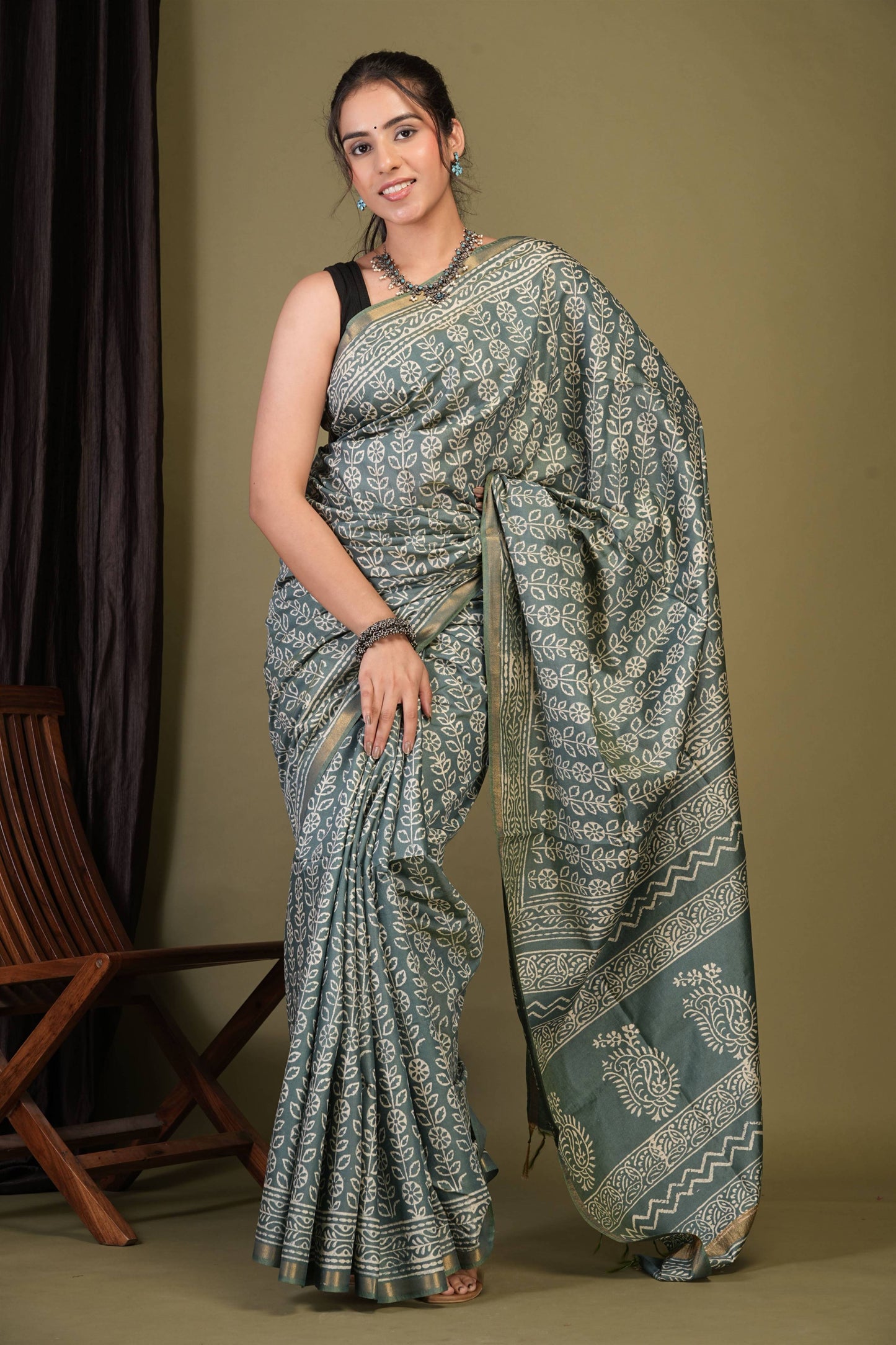 Anuttara Bhagalpuri Green Teal Cotton Silk Floral Saree with Unstitched Blouse_AFS1367-FS