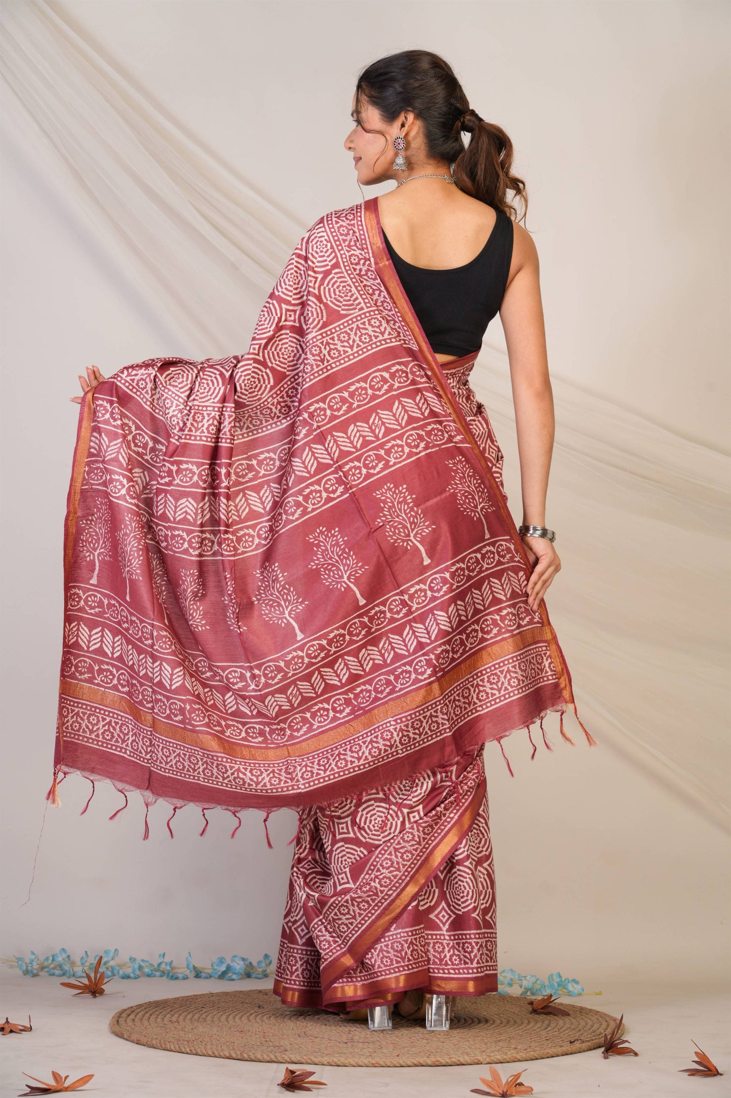 Anuttara Bhagalpuri Maroon Cotton Silk Abstract, Floral Saree with Unstitched Blouse_AFS1373-FS