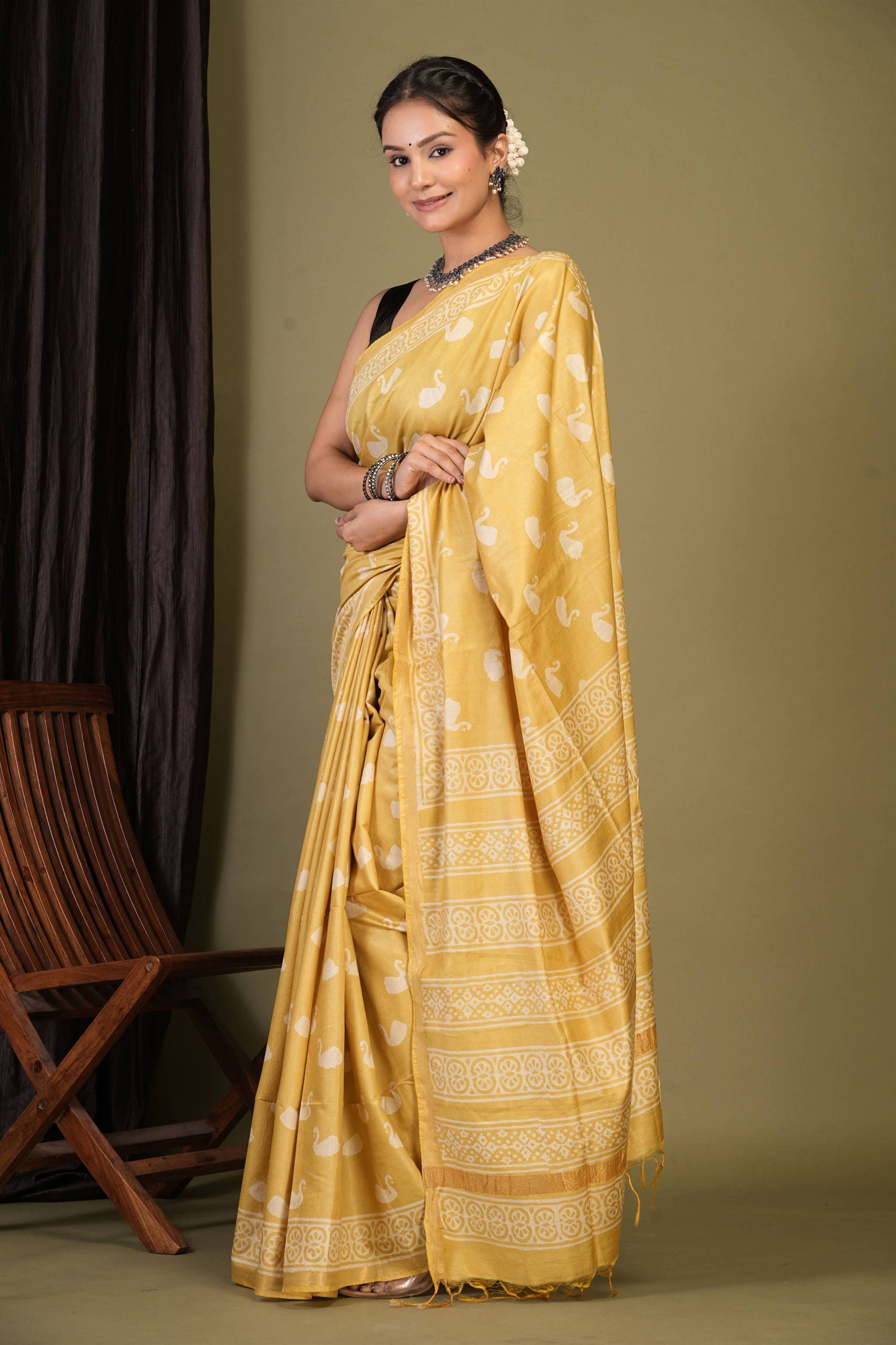 Anuttara Bhagalpuri Mustard Cotton Silk Animal (Duck Print) Saree with Unstitched Blouse_AFS1374-FS