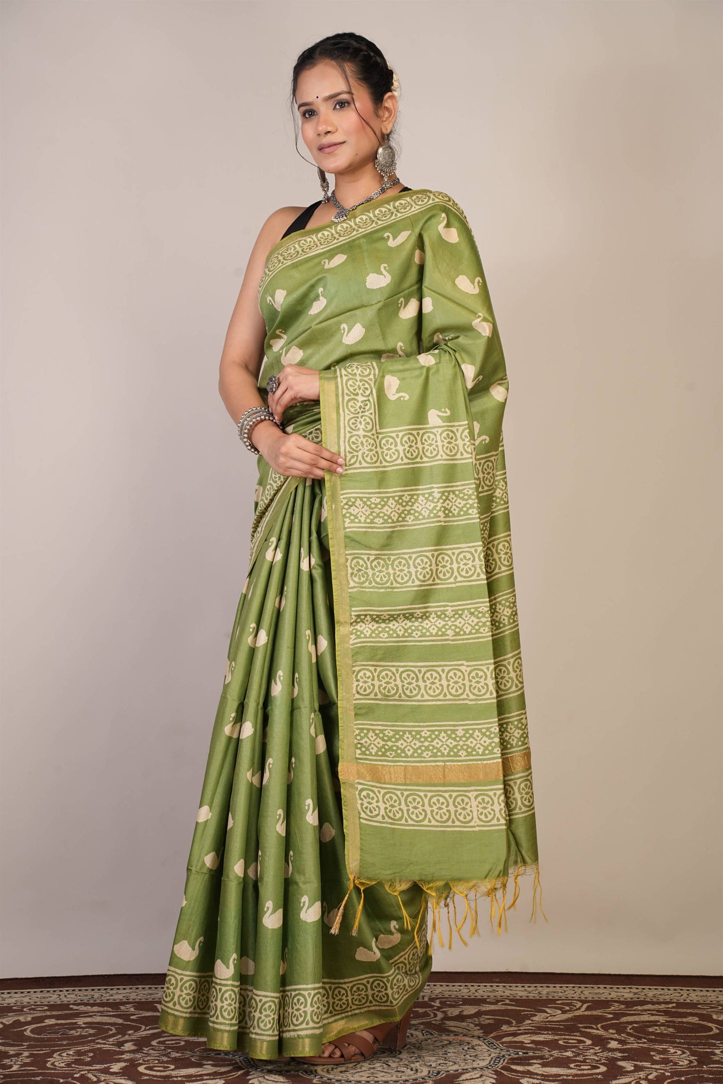 Anuttara Bhagalpuri Light Green Cotton Silk Animal (Duck Print) Saree with Unstitched Blouse_AFS1377-FS