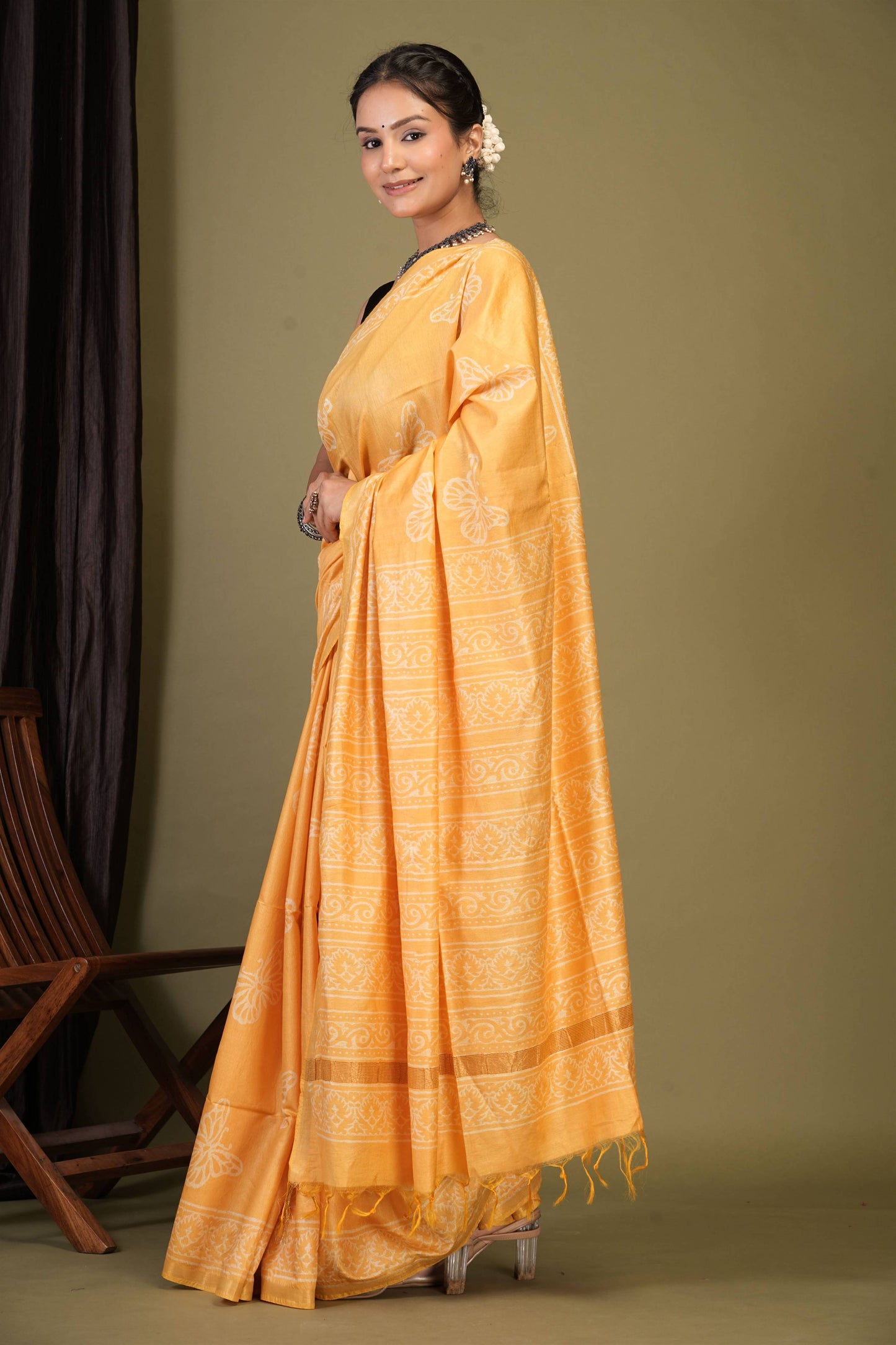 Anuttara Bhagalpuri Yellow Cotton Silk Animal (Butterfly Print) Saree with Unstitched Blouse_AFS1395-FS