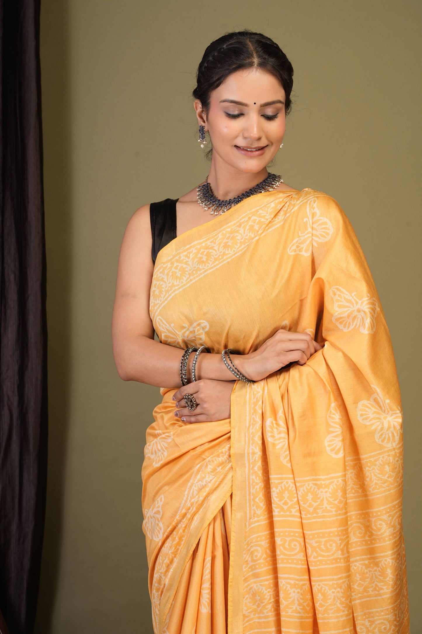 Anuttara Bhagalpuri Yellow Cotton Silk Animal (Butterfly Print) Saree with Unstitched Blouse_AFS1395-FS