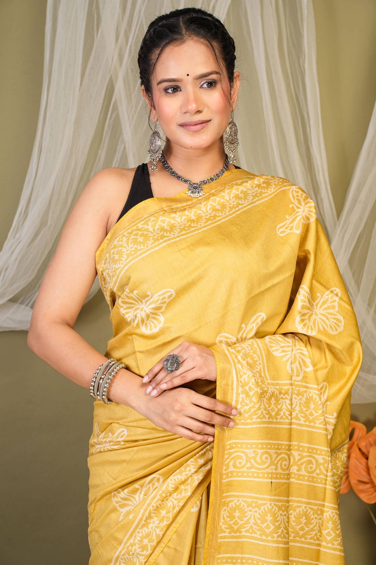 Anuttara Bhagalpuri Olive Green Cotton Silk Animal (Butterfly Print) Saree with Unstitched Blouse_AFS1397-FS