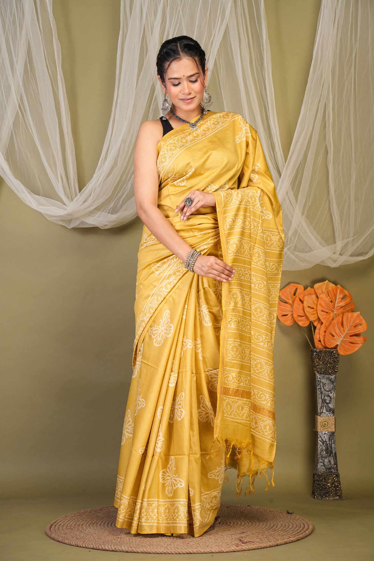 Anuttara Bhagalpuri Olive Green Cotton Silk Animal (Butterfly Print) Saree with Unstitched Blouse_AFS1397-FS