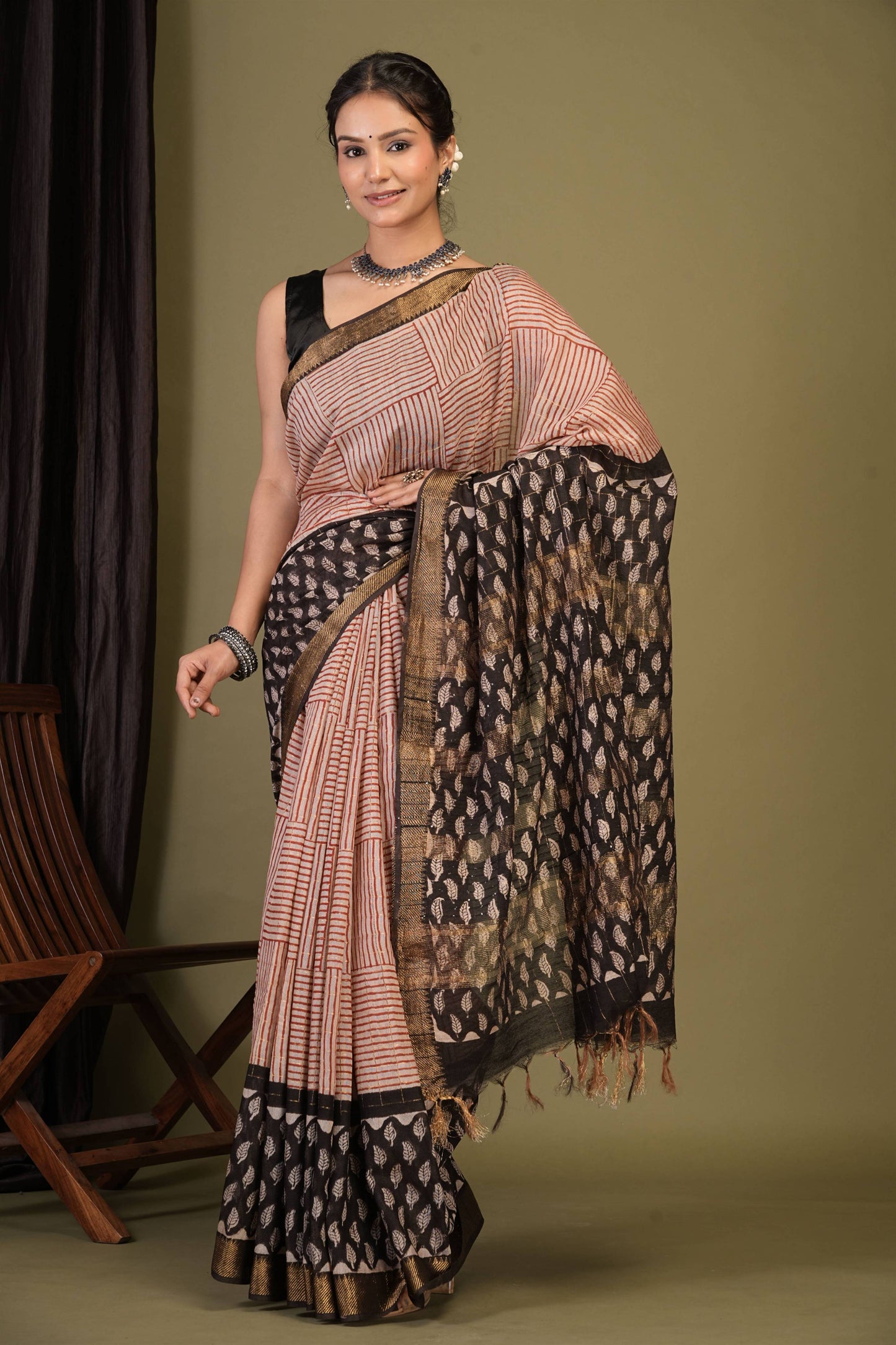 Anuttara Bhagalpuri Multicolor Cotton Silk Stripe, Floral Saree with Unstitched Blouse_AFS1418-FS