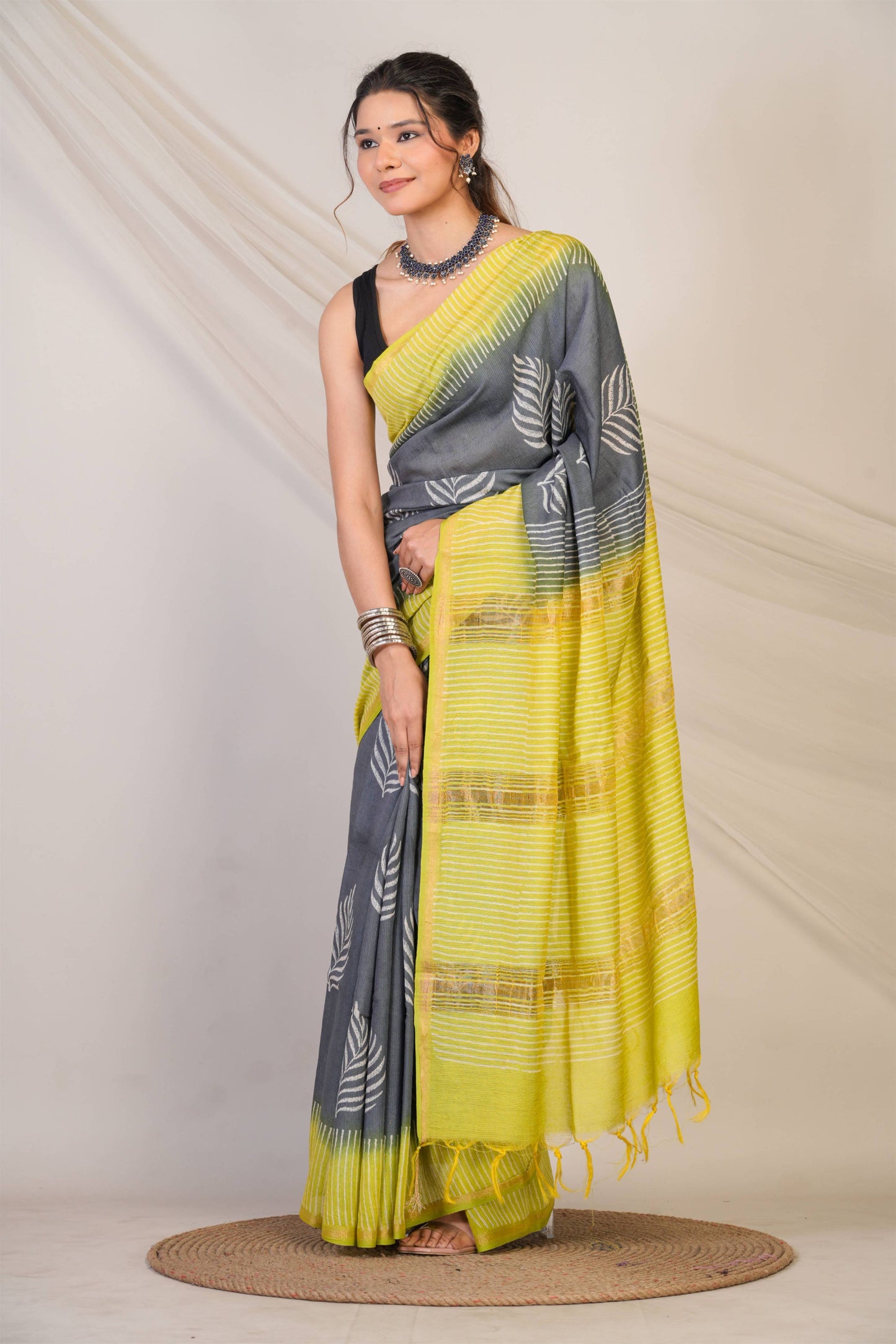 Anuttara Bhagalpuri Grey::Green Jay Shree Cotton Fine Floral Saree with Unstitched Blouse_AFS1431-FS