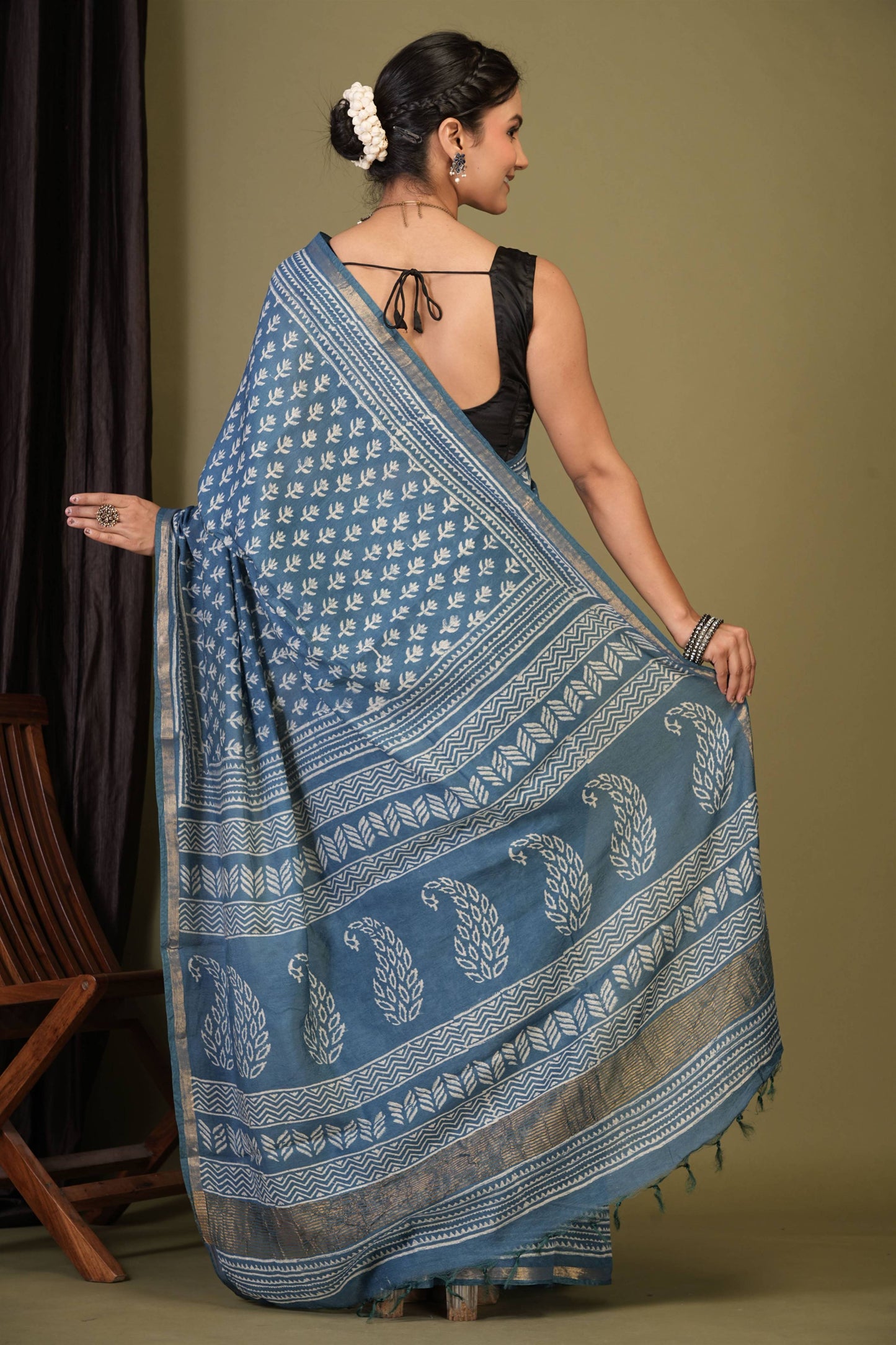 Anuttara Bhagalpuri Teal Blue Cotton Silk (Art Silk) Floral Saree with Unstitched Blouse_AFS1437-FS