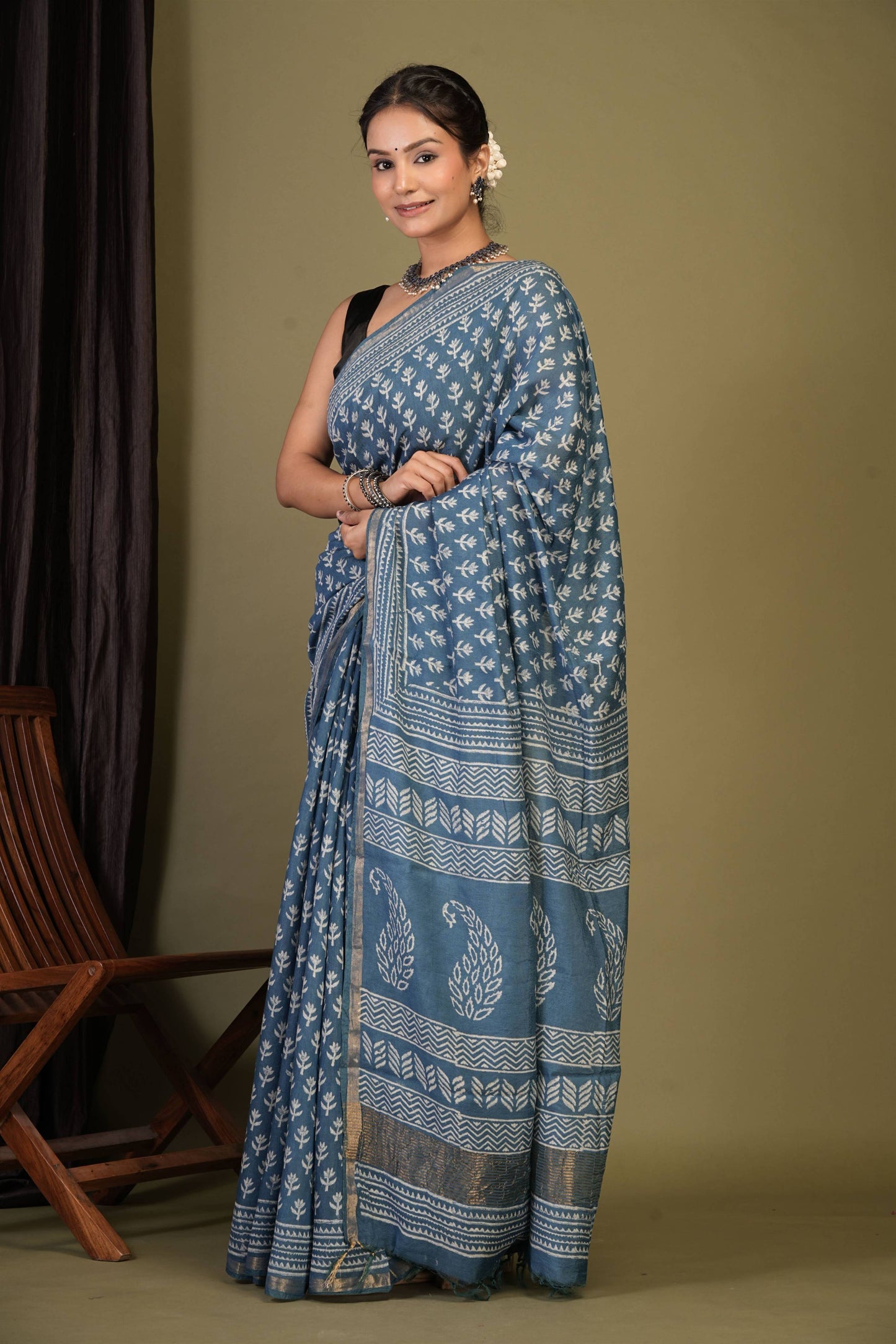 Anuttara Bhagalpuri Teal Blue Cotton Silk (Art Silk) Floral Saree with Unstitched Blouse_AFS1437-FS