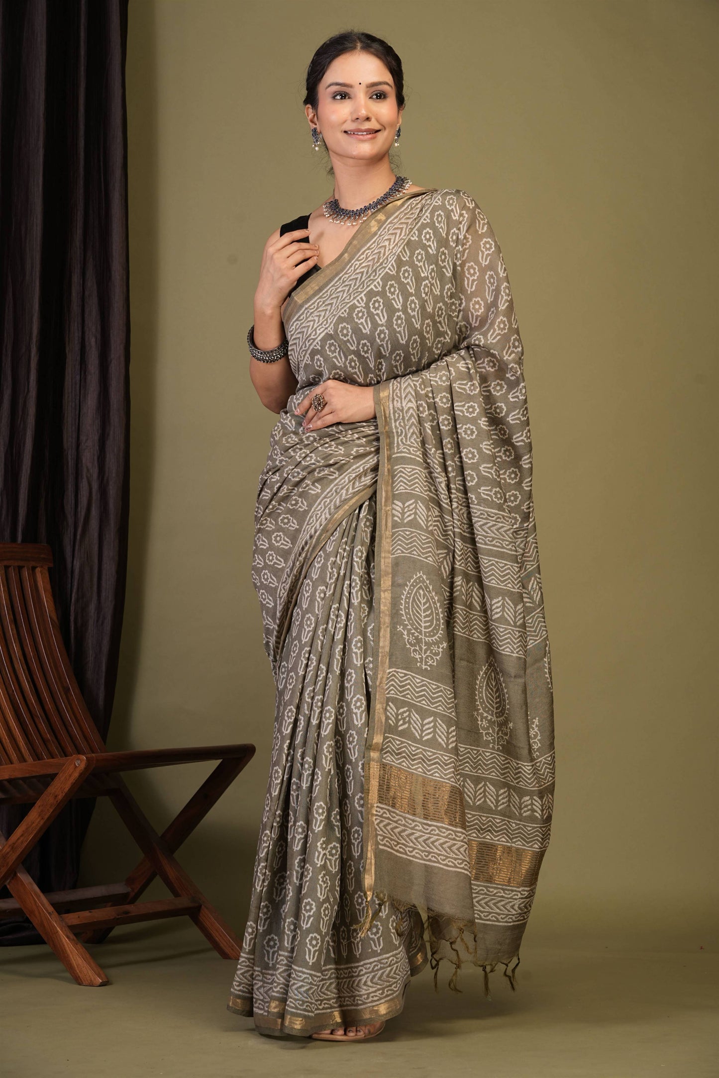 Anuttara Bhagalpuri Olive Green Cotton Silk (Art Silk) Floral Saree with Unstitched Blouse_AFS1440-FS