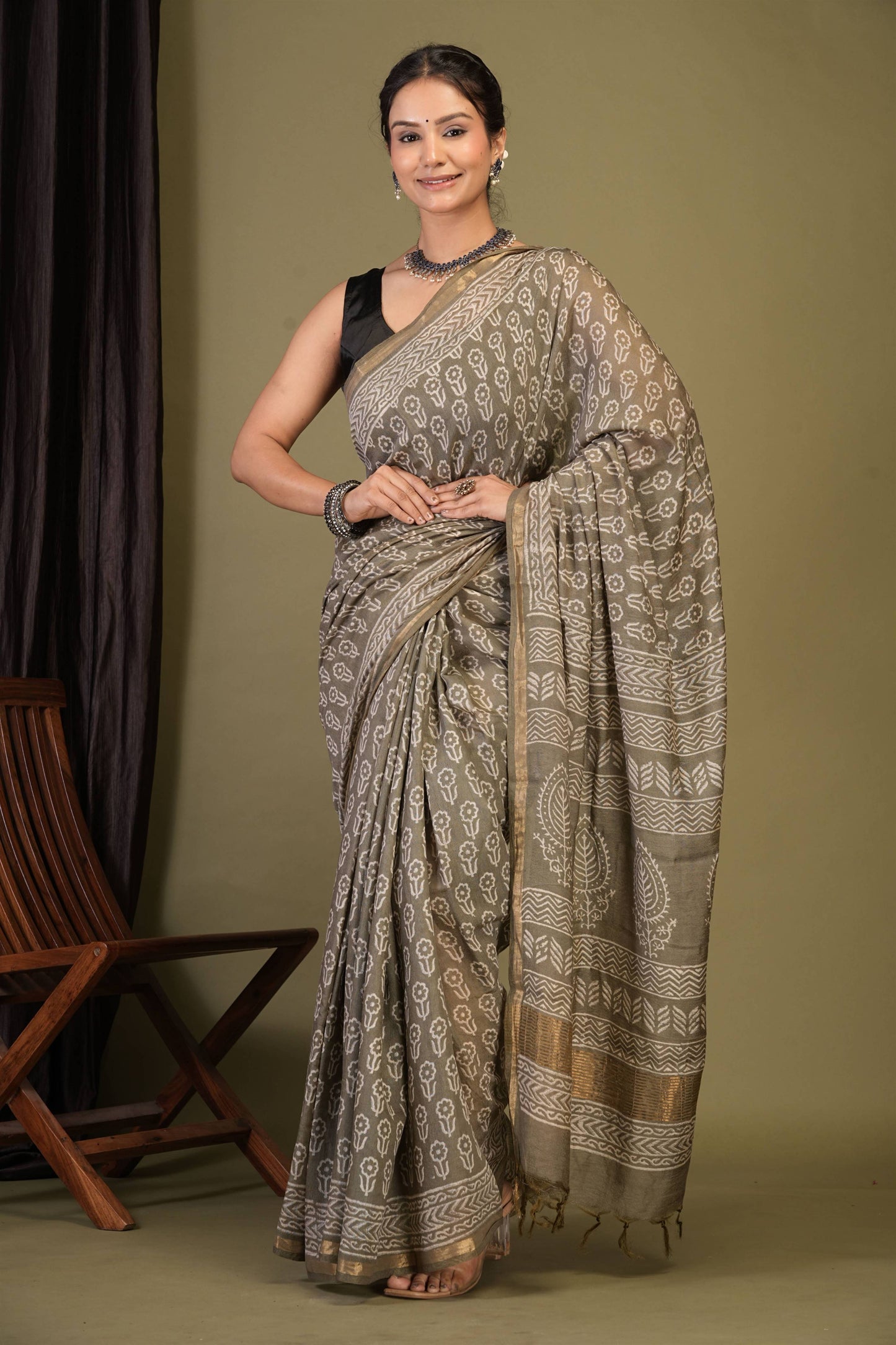 Anuttara Bhagalpuri Olive Green Cotton Silk (Art Silk) Floral Saree with Unstitched Blouse_AFS1440-FS