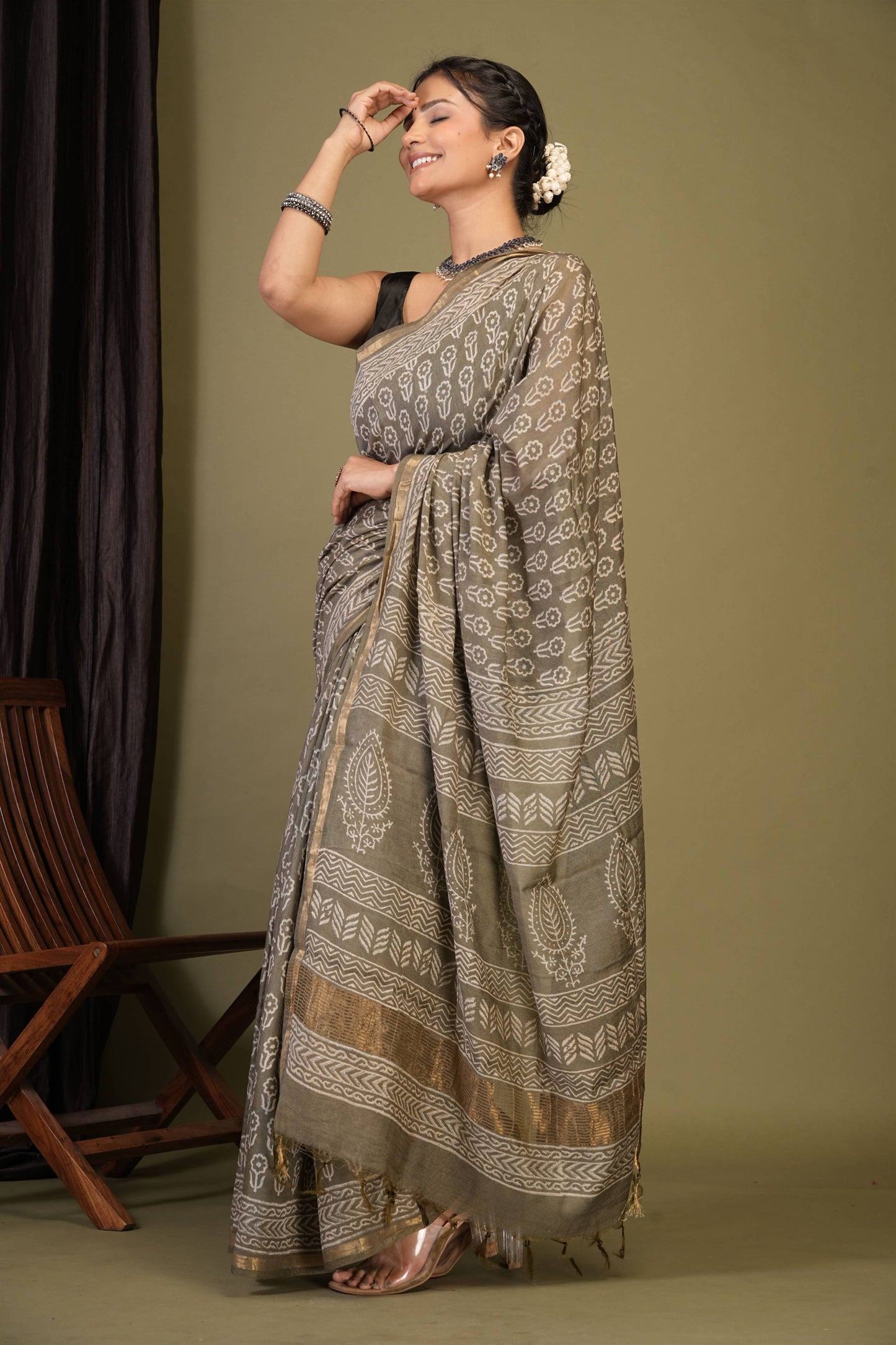 Anuttara Bhagalpuri Olive Green Cotton Silk (Art Silk) Floral Saree with Unstitched Blouse_AFS1440-FS