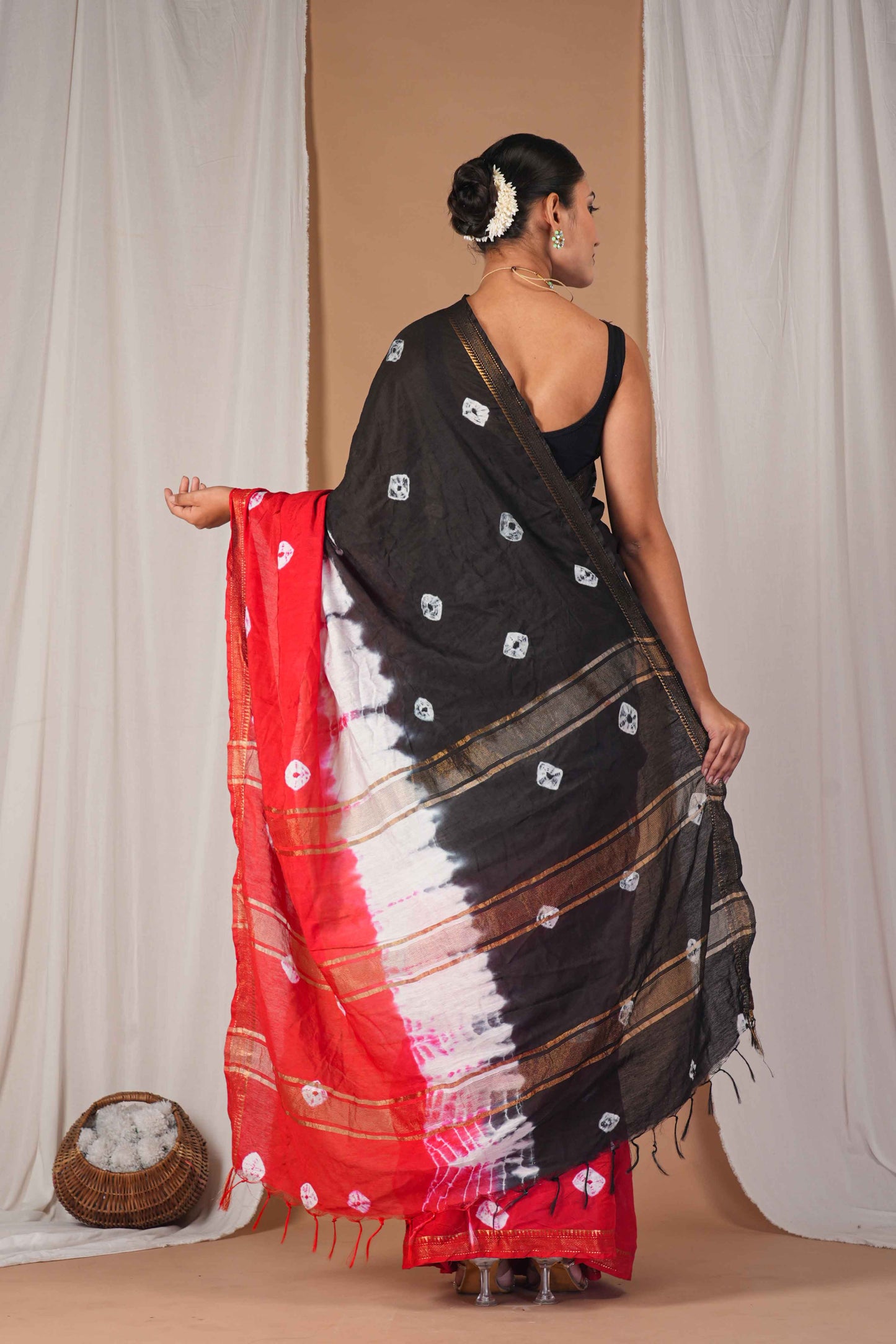 Anuttara Women's Bhagalpuri Multicolor Silk Blend Leheriya with Maheshwari Border Ethnic Saree With Blouse_AFS1521-FS