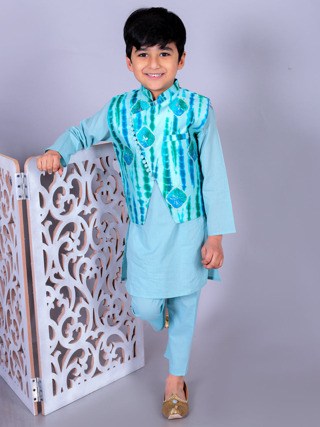 Anuttara Sea Green Cotton Blend Straight Kurta Waistcoat & Pyjama Set_FJB1014