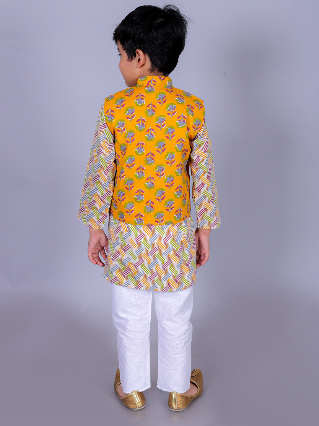 Anuttara Multicolor Cotton Blend Straight Kurta Waistcoat & Pyjama Set_FJB1019