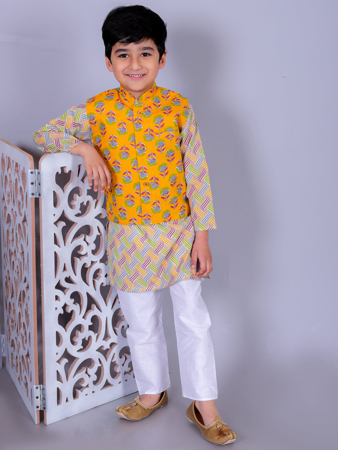 Anuttara Multicolor Cotton Blend Straight Kurta Waistcoat & Pyjama Set_FJB1019