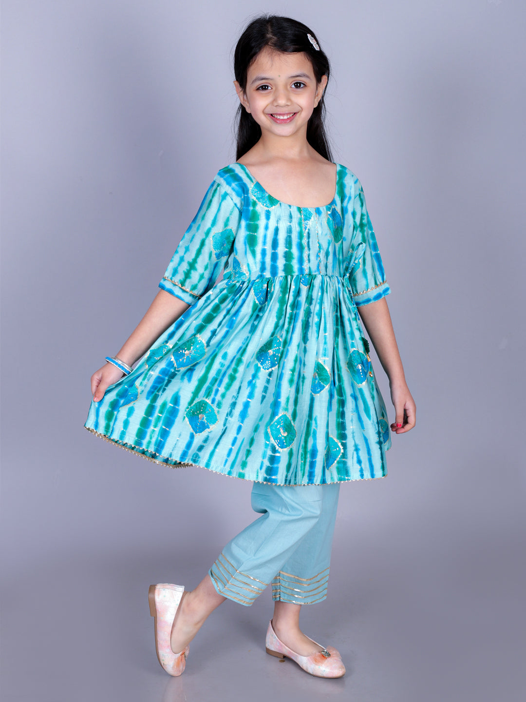 Anuttara Green Cotton Blend Anarkali/Flared Kurta & Pant Set_FJG1001