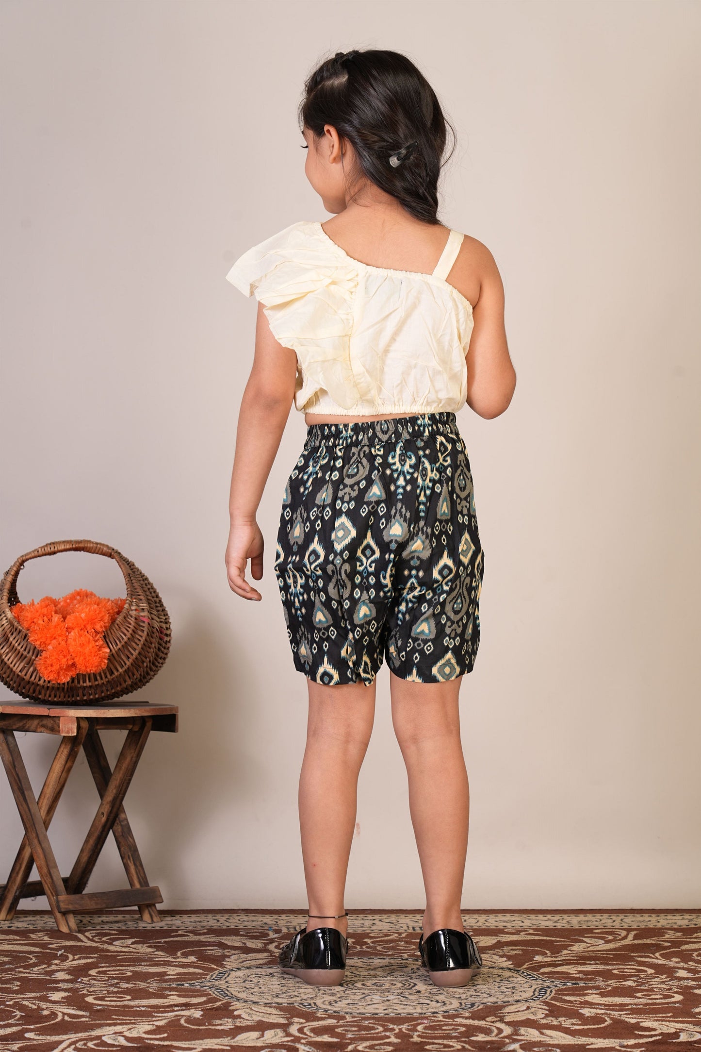 Anuttara Off White Pure Cotton Straight Crop Top & Short Pant_FJG1071