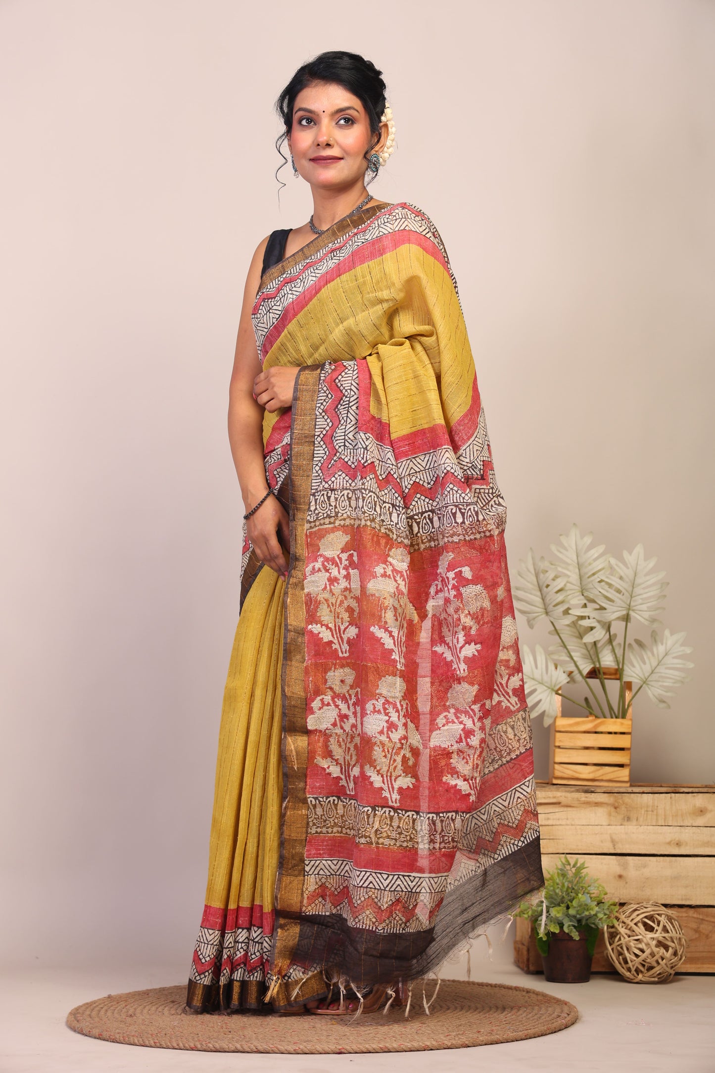 Anuttara Bhagalpuri Olive Green & Red Cotton Silk Floral Saree with Unstitched Blouse_AFS1034-FS
