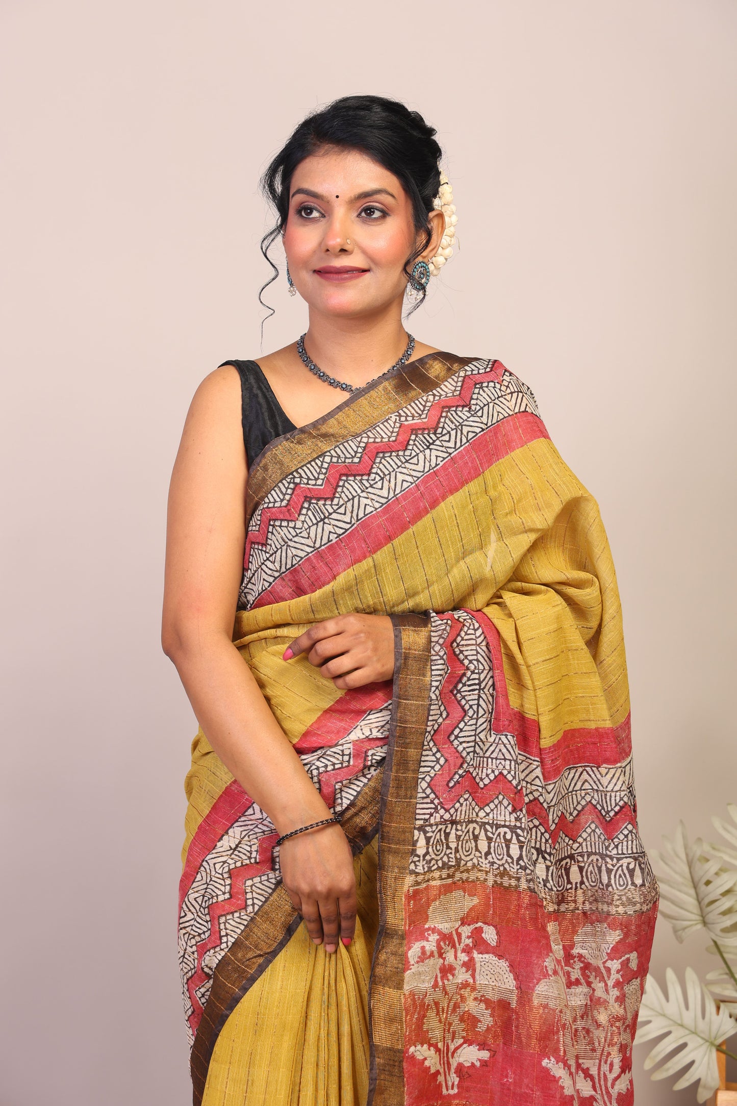 Anuttara Bhagalpuri Olive Green & Red Cotton Silk Floral Saree with Unstitched Blouse_AFS1034-FS