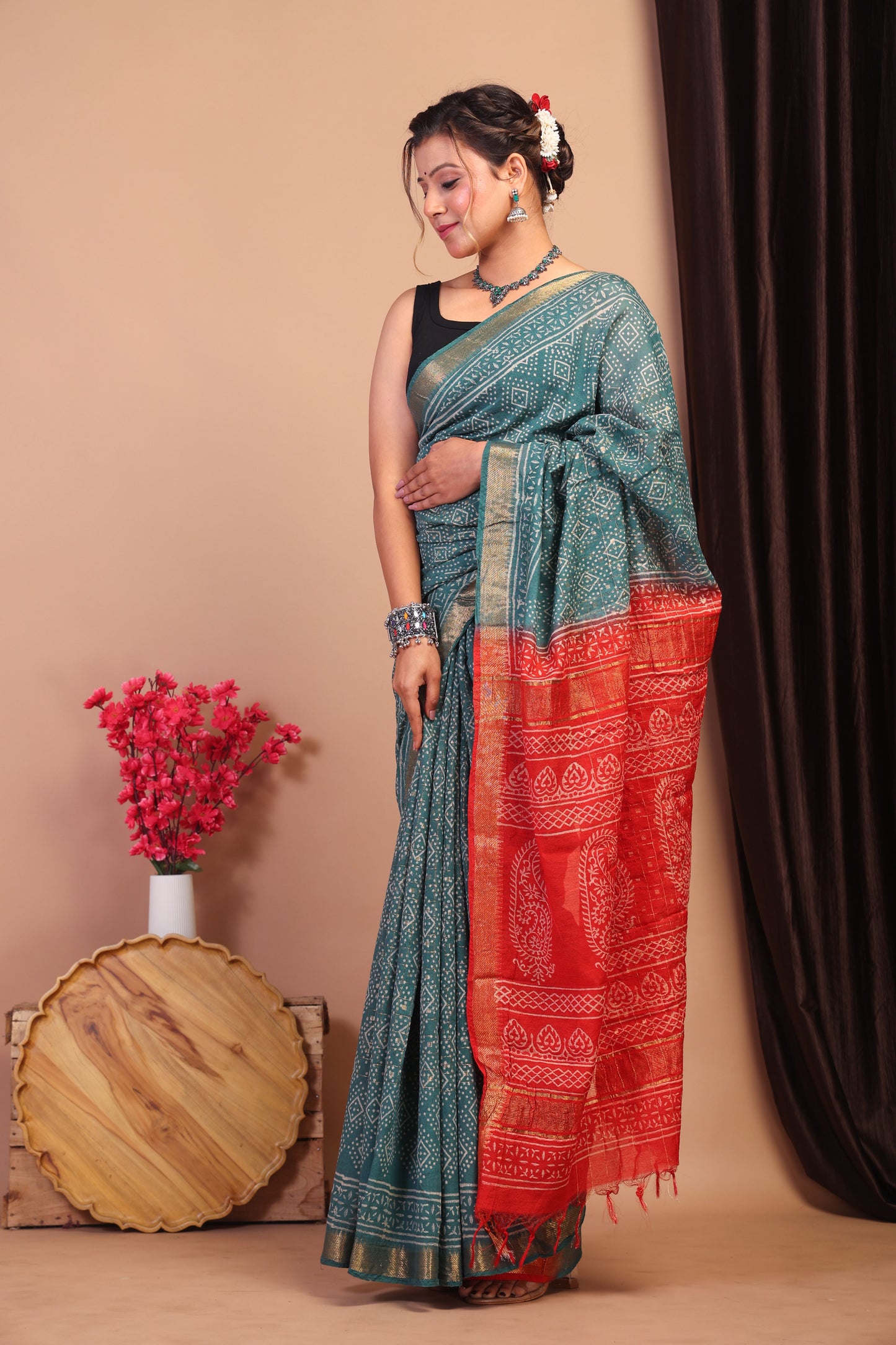 Anuttara Bhagalpuri Teal Green & Red Cotton Silk Bandhani/Paisley Saree with Unstitched Blouse_AFS1041-FS