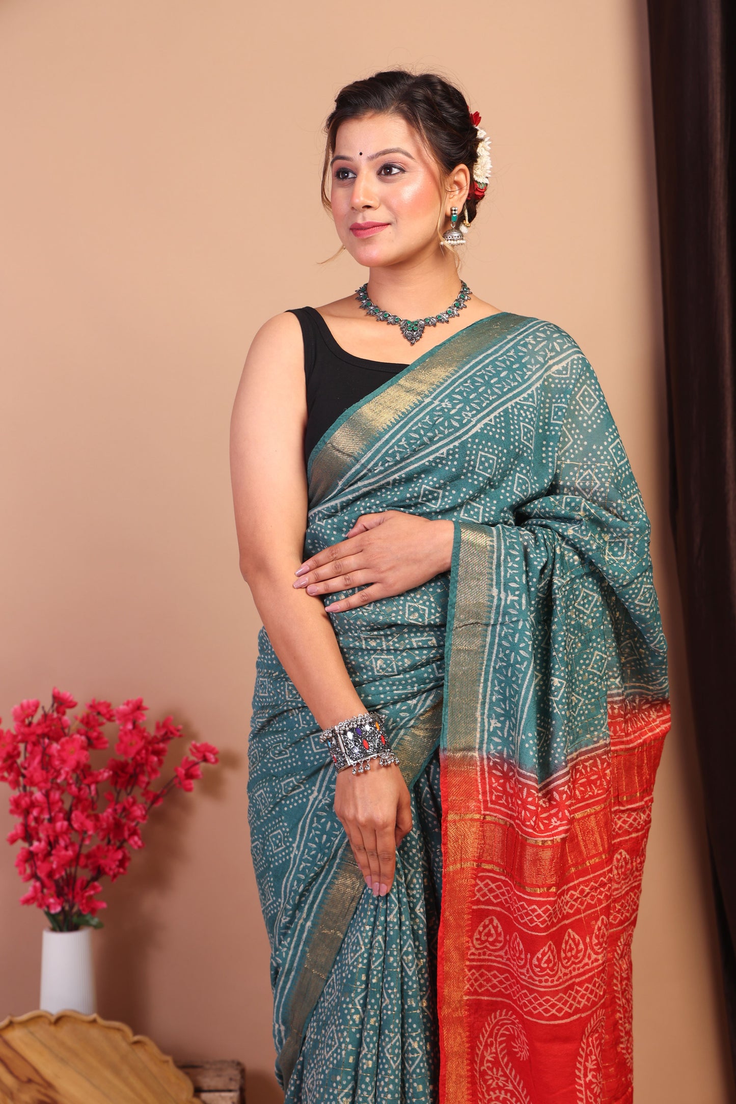 Anuttara Bhagalpuri Teal Green & Red Cotton Silk Bandhani/Paisley Saree with Unstitched Blouse_AFS1041-FS