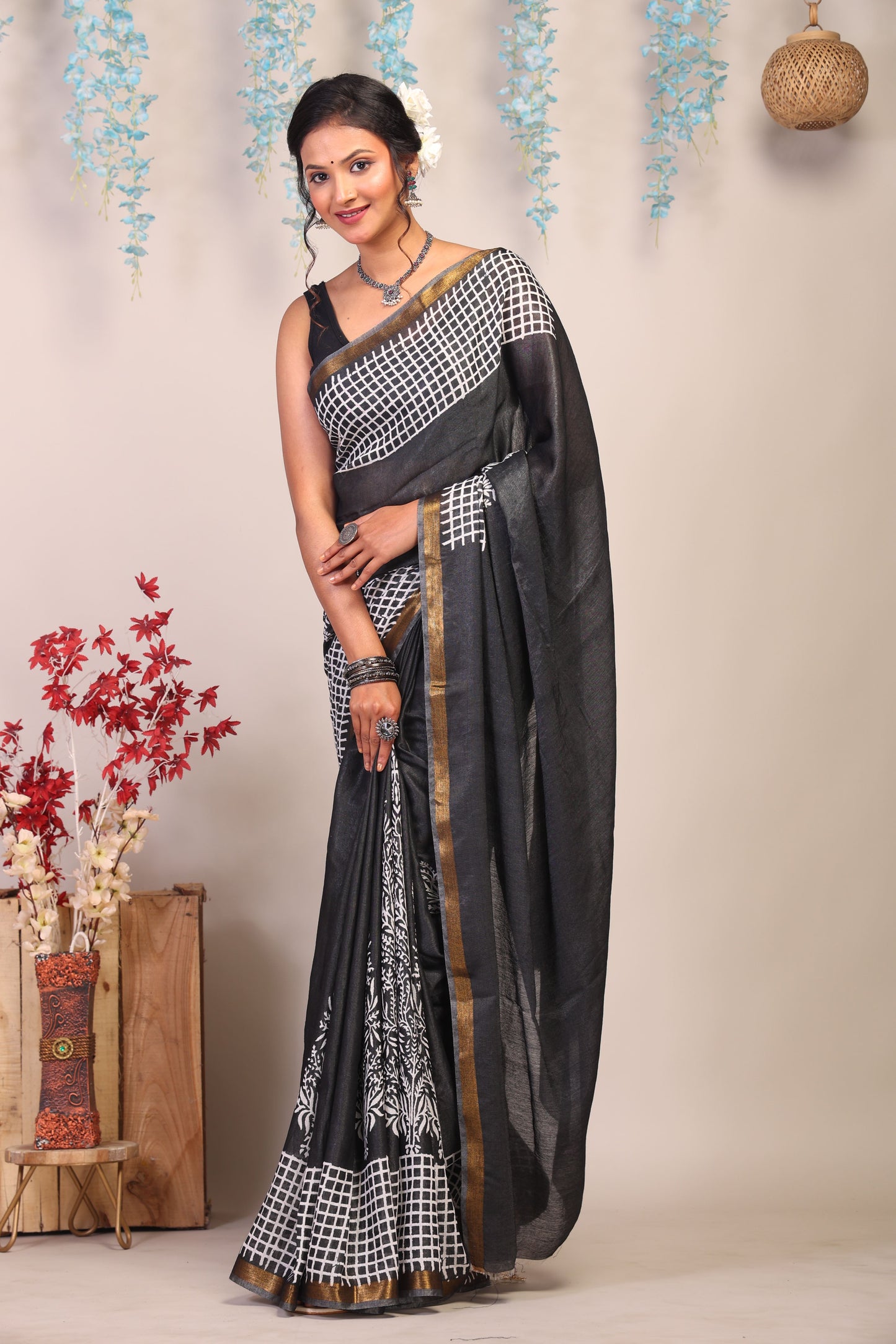 Anuttara Bhagalpuri Black & White Cotton Silk Checkered/Floral Saree with Unstitched Blouse_AFS1043-FS