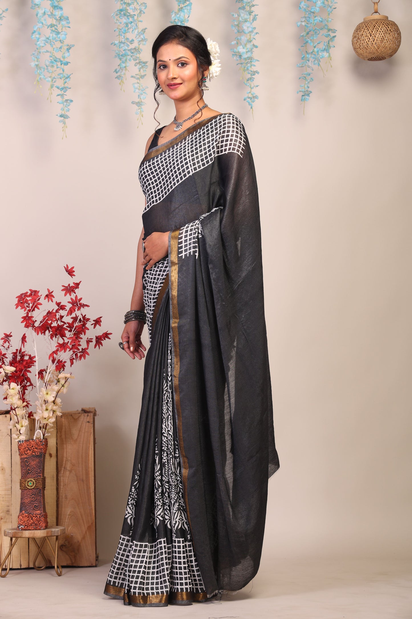 Anuttara Bhagalpuri Black & White Cotton Silk Checkered/Floral Saree with Unstitched Blouse_AFS1043-FS