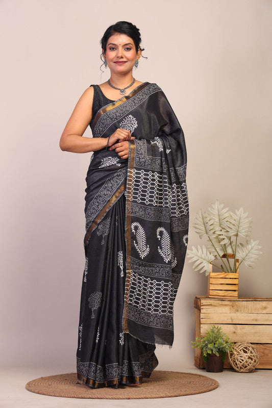 Anuttara Bhagalpuri Black & White Cotton Silk Floral Saree with Unstitched Blouse_AFS1045-FS