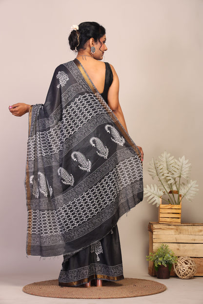 Anuttara Bhagalpuri Black & White Cotton Silk Floral Saree with Unstitched Blouse_AFS1045-FS