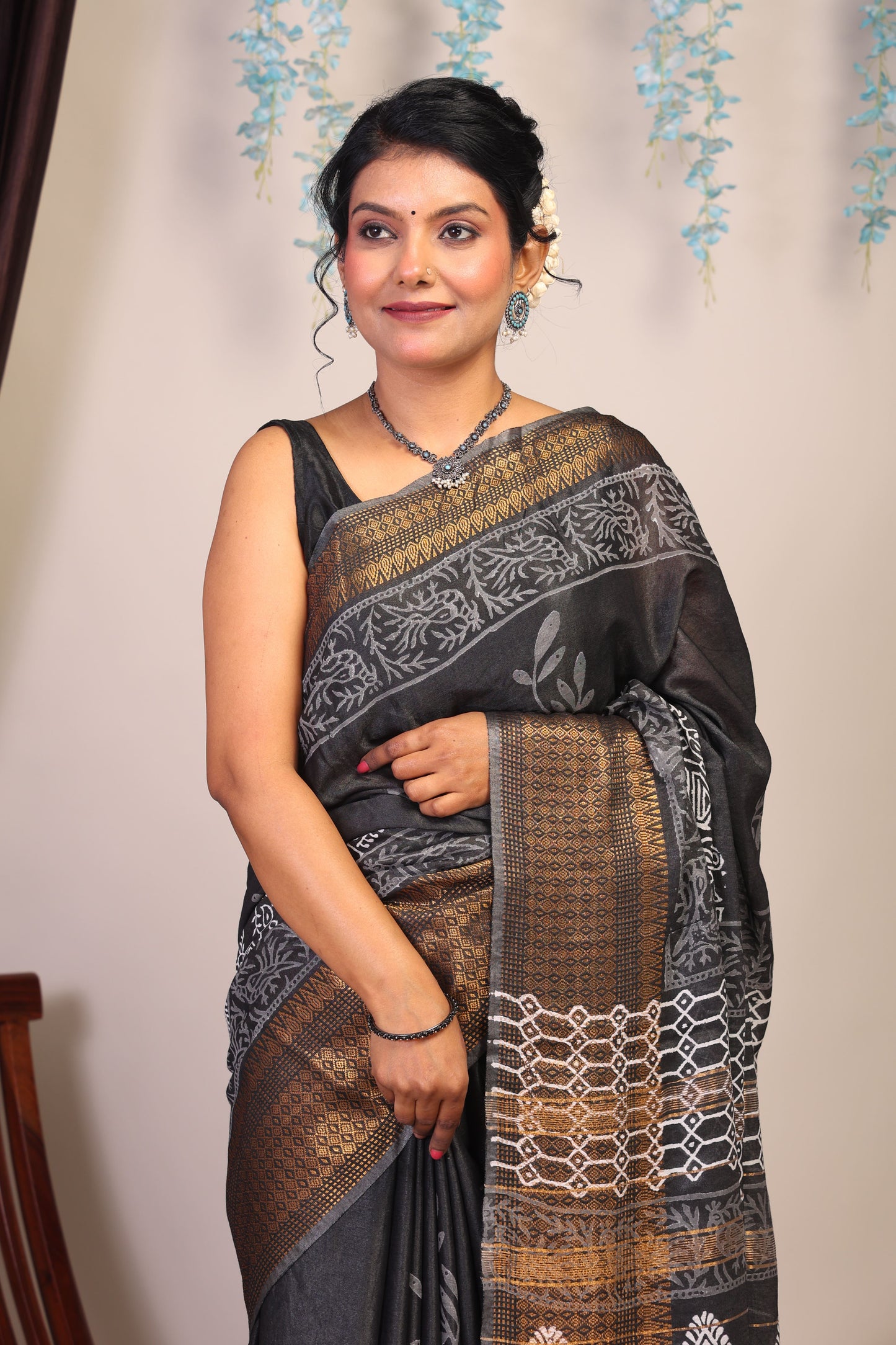 Anuttara Bhagalpuri Black & White Cotton Silk Floral/Tribal Saree with Unstitched Blouse_AFS1056-FS