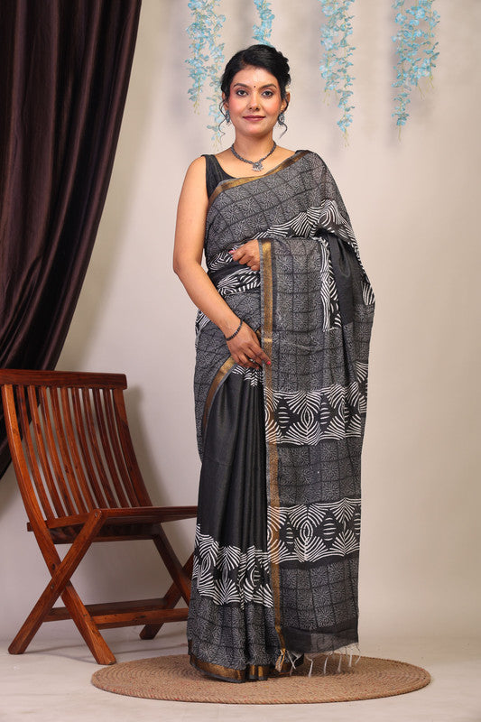 Anuttara Bhagalpuri Black & White Cotton Silk Floral Saree with Unstitched Blouse_AFS1058-FS
