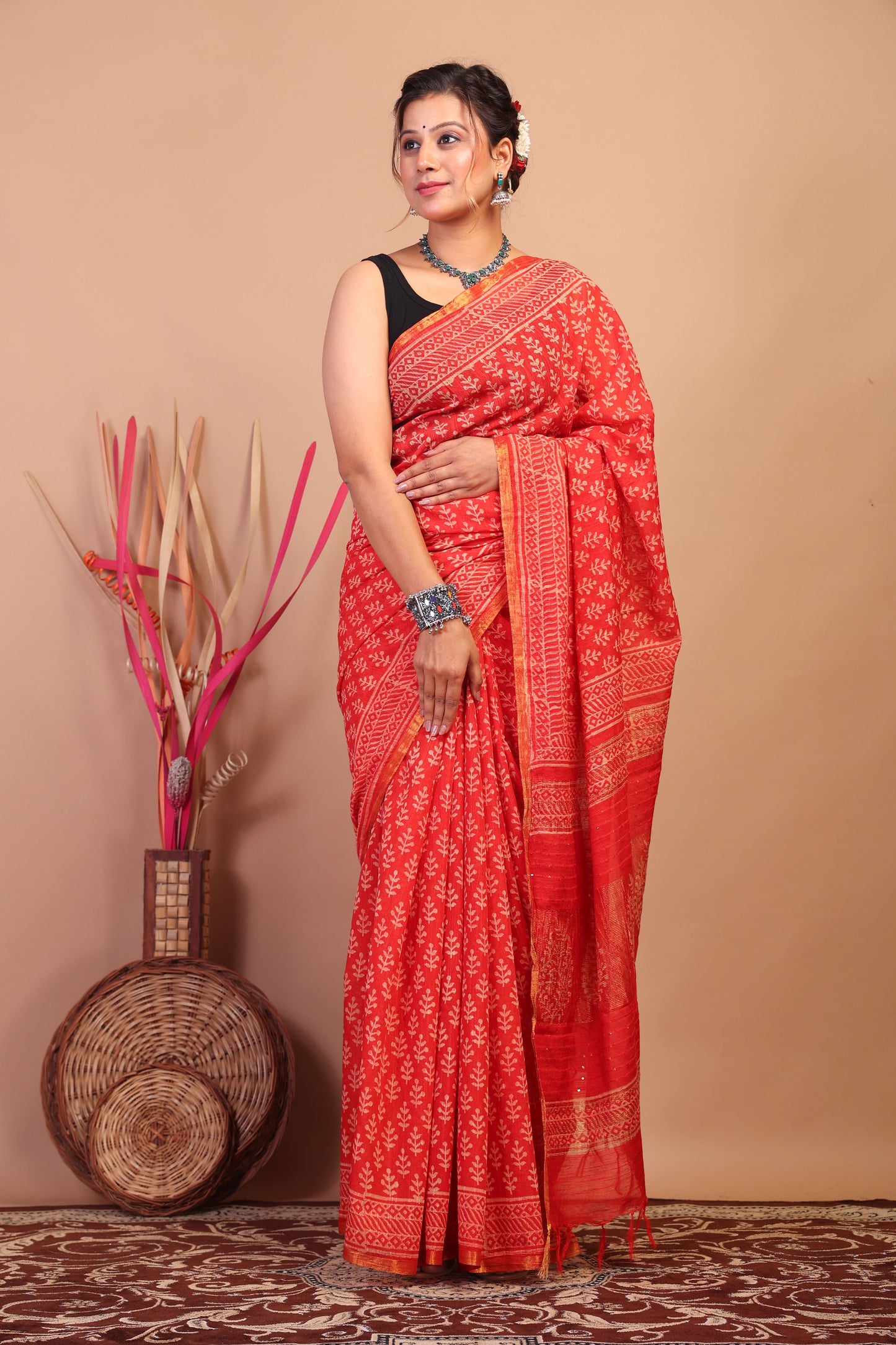 Anuttara Bhagalpuri Red Cotton Silk Floral Saree with Unstitched Blouse_AFS1061-FS