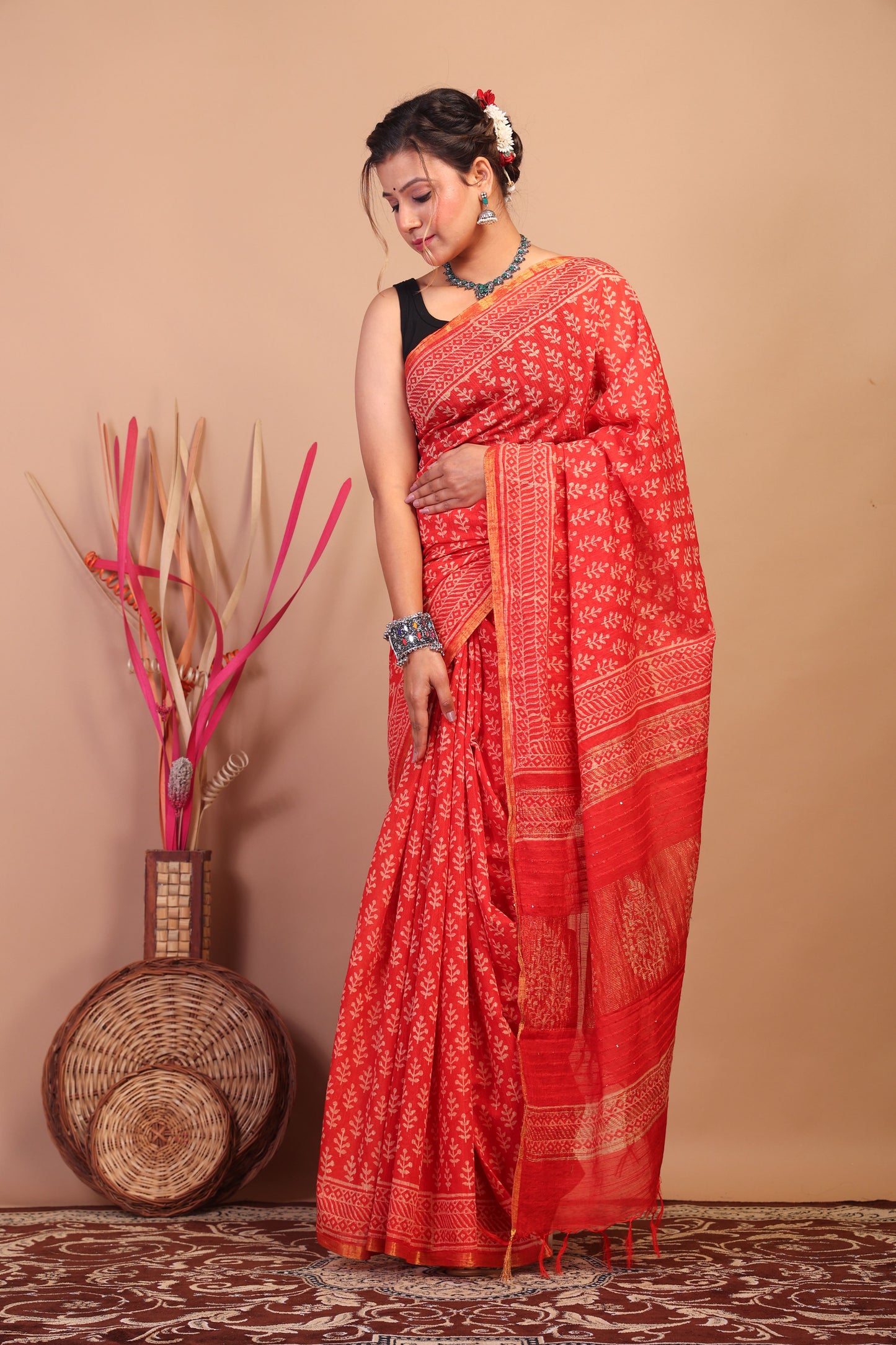 Anuttara Bhagalpuri Red Cotton Silk Floral Saree with Unstitched Blouse_AFS1061-FS