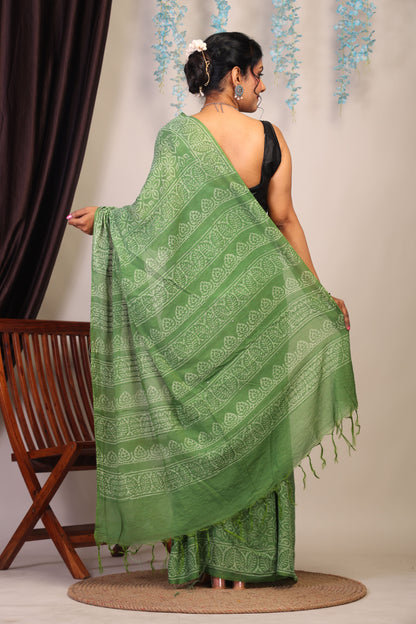 Anuttara Bhagalpuri Green Cotton Silk Floral Saree with Unstitched Blouse_AFS1073-FS