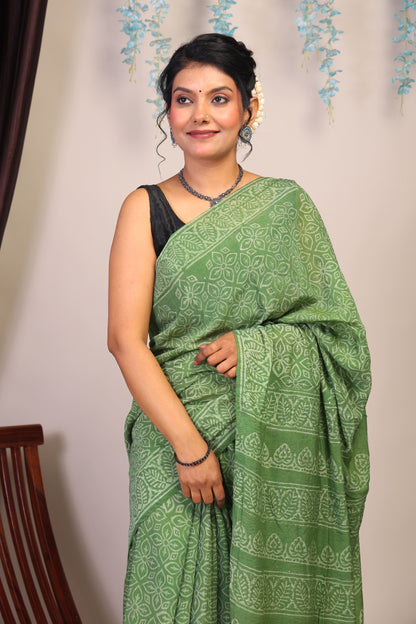 Anuttara Bhagalpuri Green Cotton Silk Floral Saree with Unstitched Blouse_AFS1073-FS