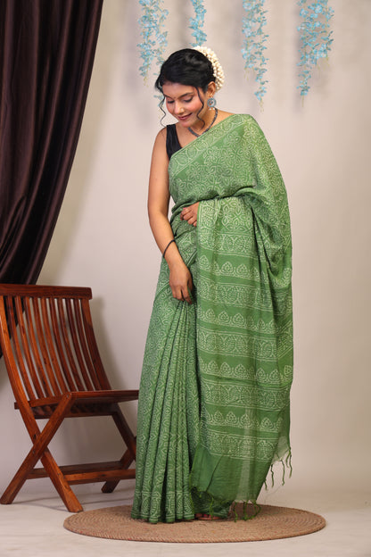 Anuttara Bhagalpuri Green Cotton Silk Floral Saree with Unstitched Blouse_AFS1073-FS