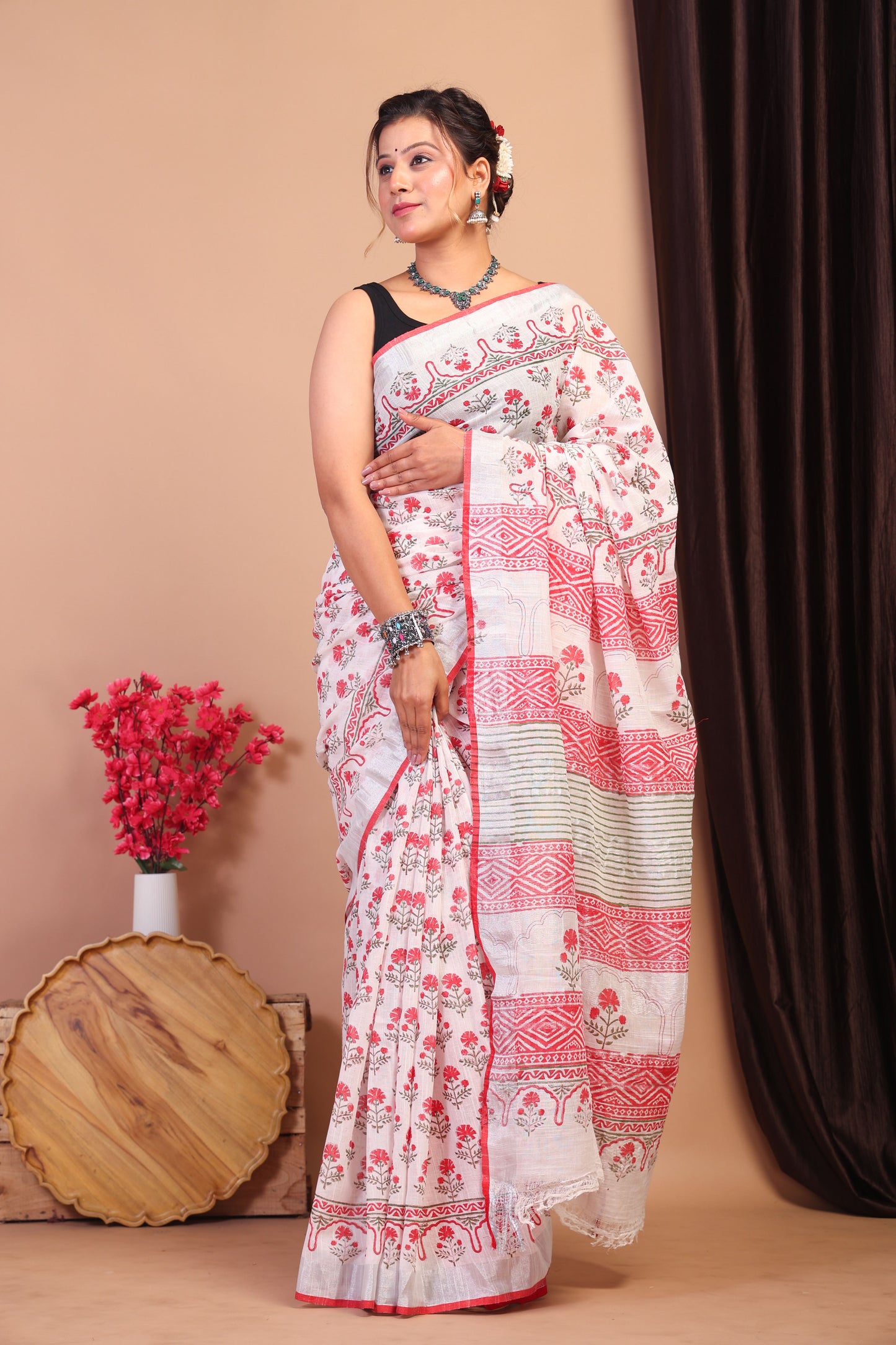 Anuttara Bhagalpuri White:Red Cotton Linen Hand Block Saree with Blouse_AFS1081-FS